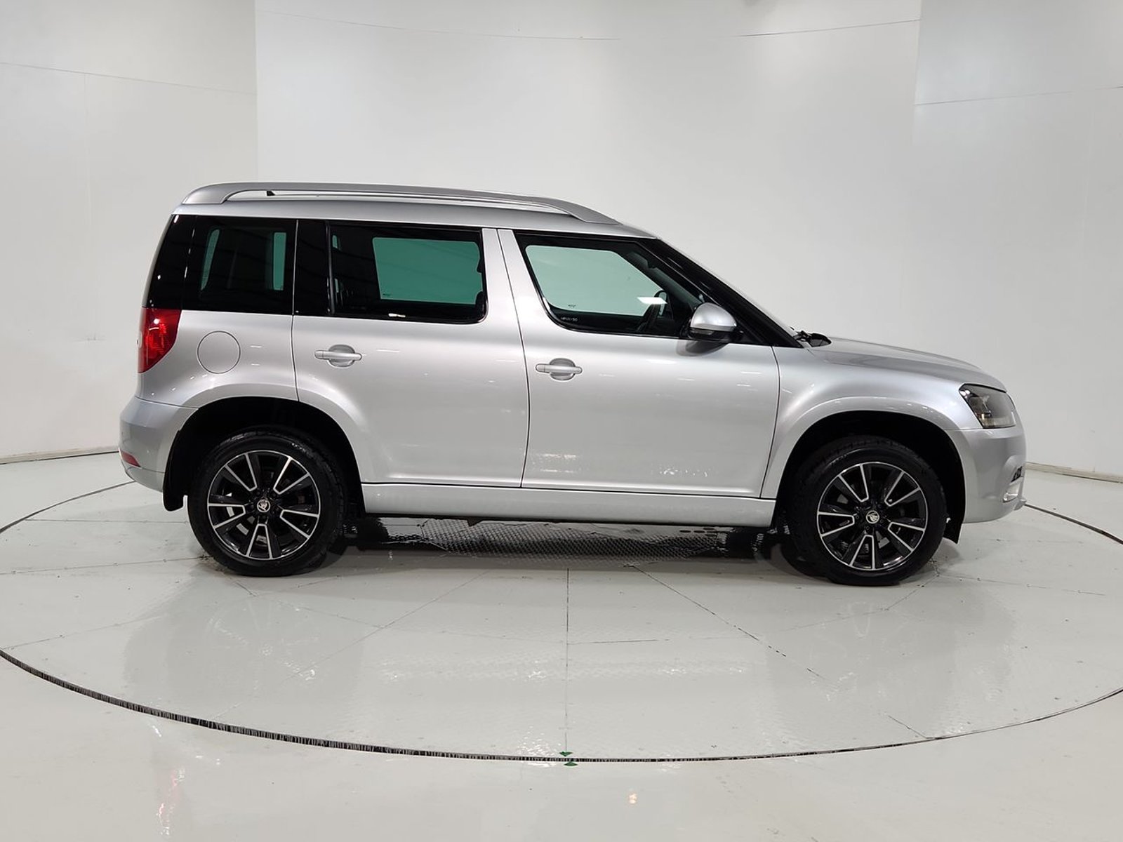 Skoda YETI TSI 1.2 AUT 2016 - Imagen 13 de 20