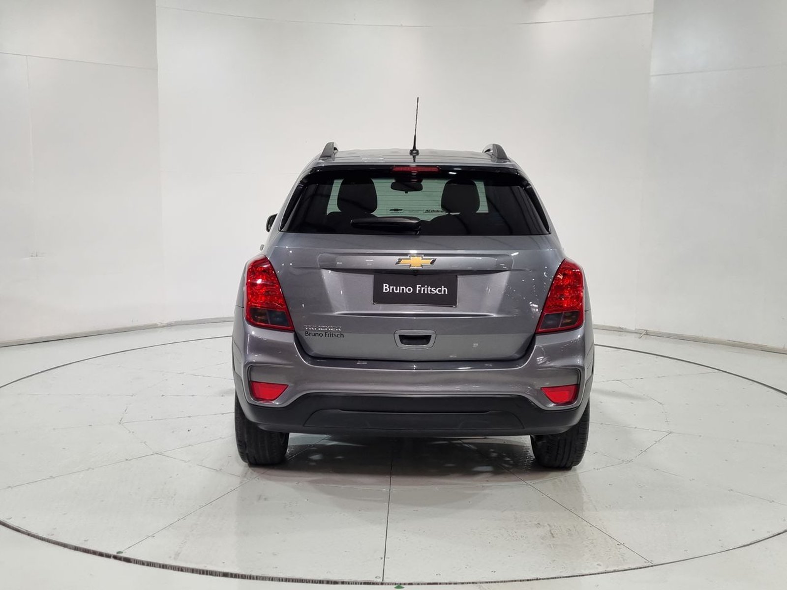 Chevrolet TRACKER II FWD 1,8 2020 - Imagen 9 de 20