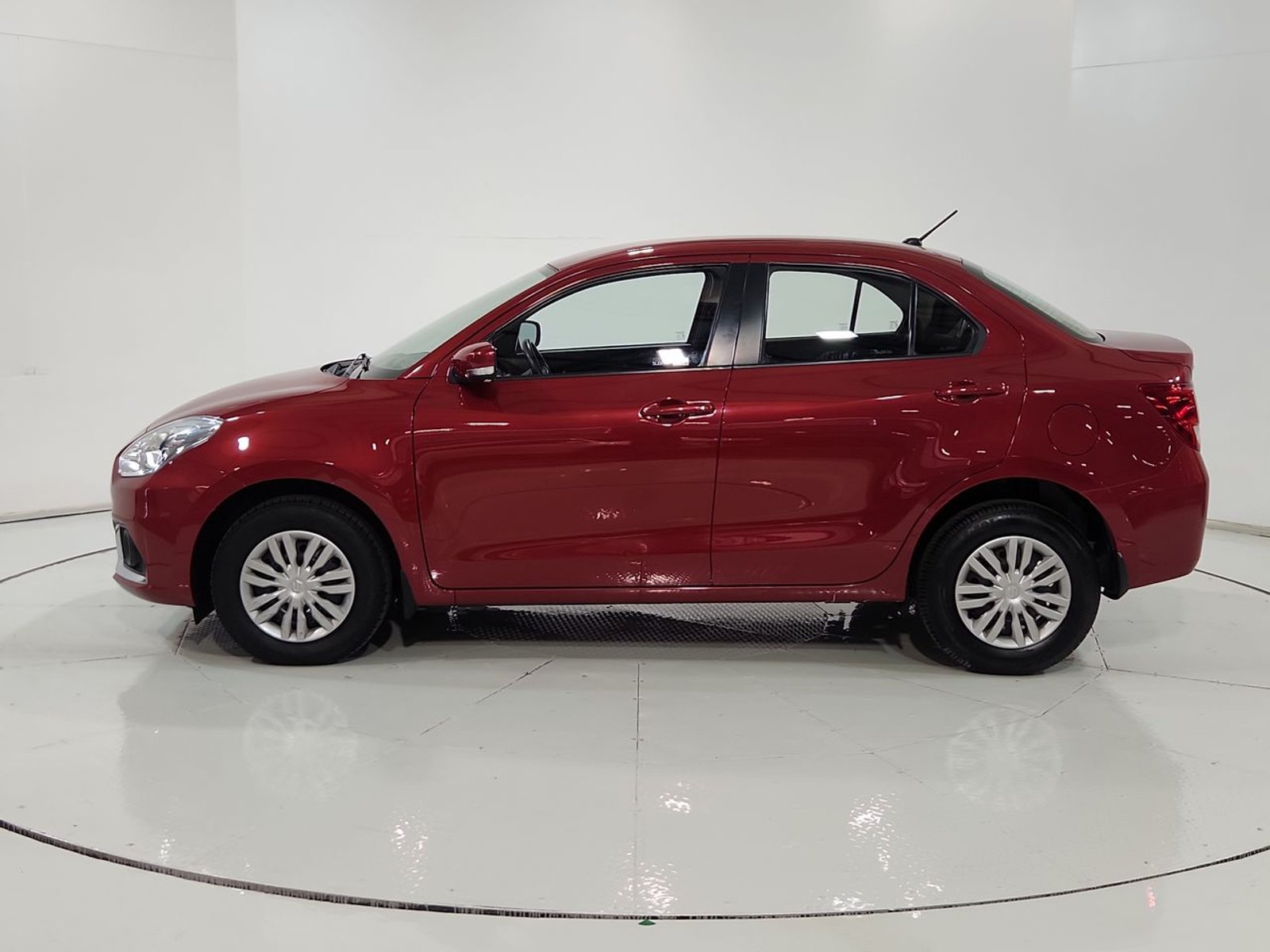 Suzuki DZIRE SEDAN 1.2 2023 - Imagen 5 de 20