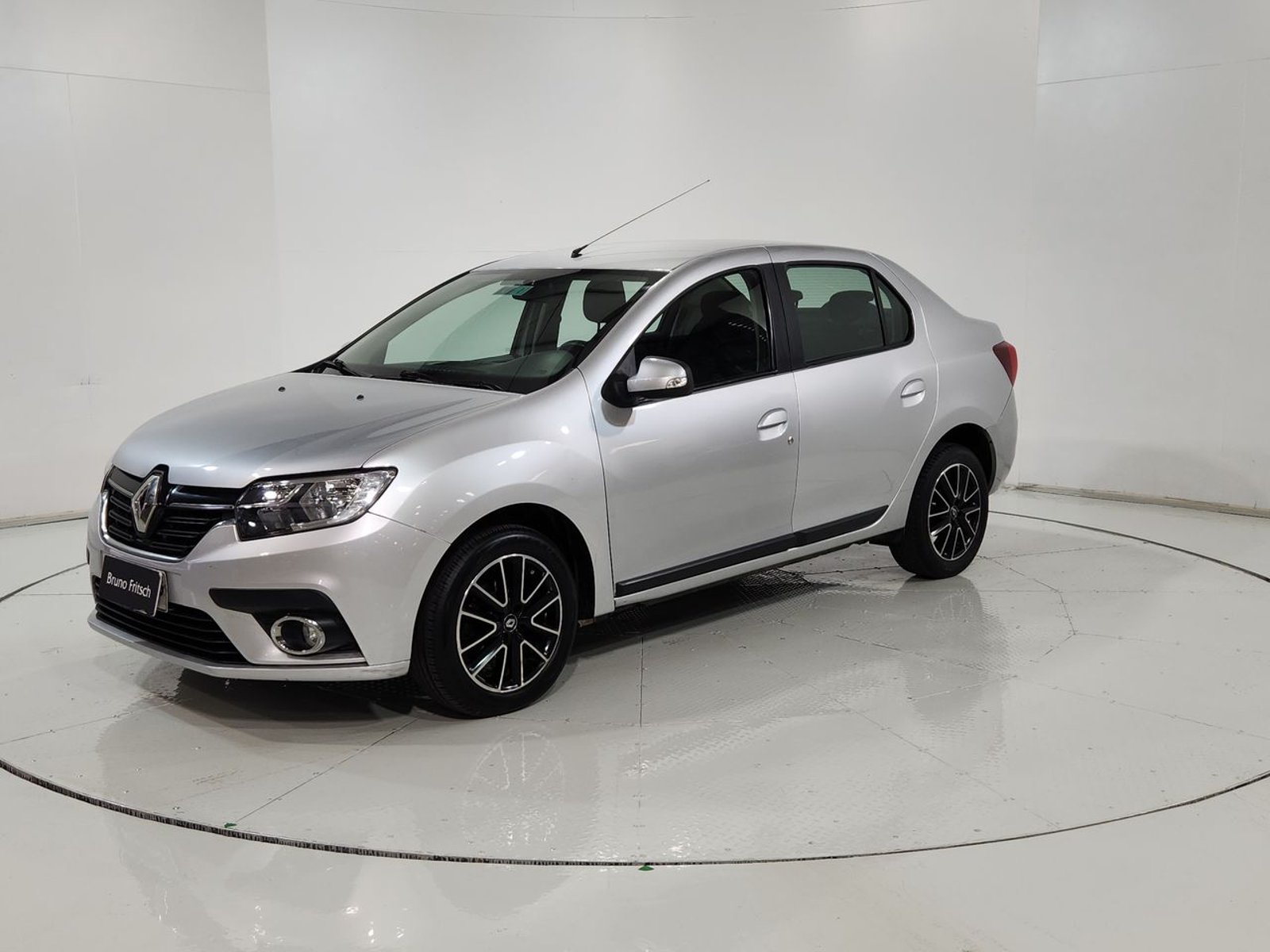 Renault SYMBOL 1.6 2018 - Imagen 3 de 20