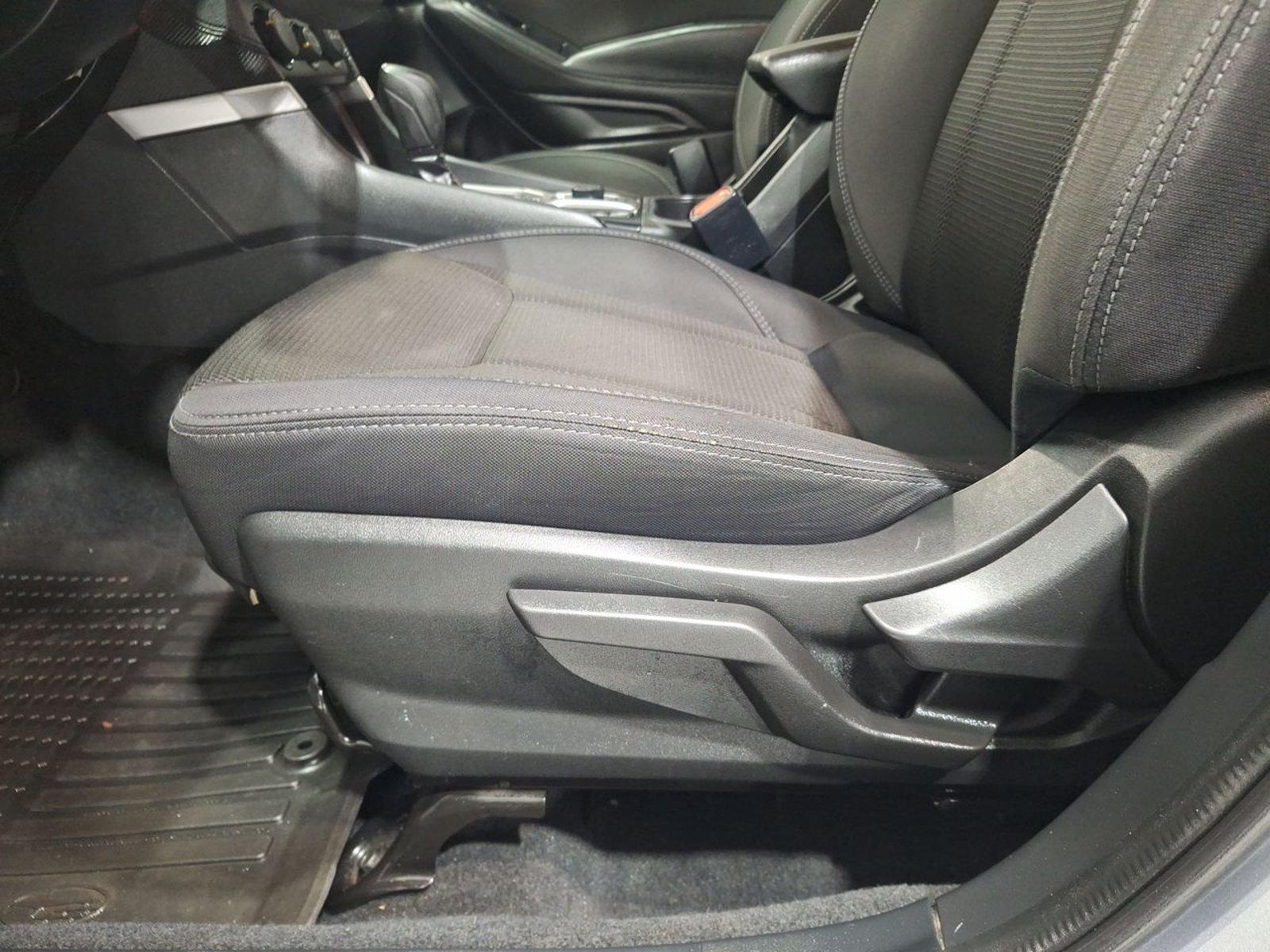 Subaru FORESTER CVT 4X4 2.0 AUT 2021 - Imagen 17 de 20