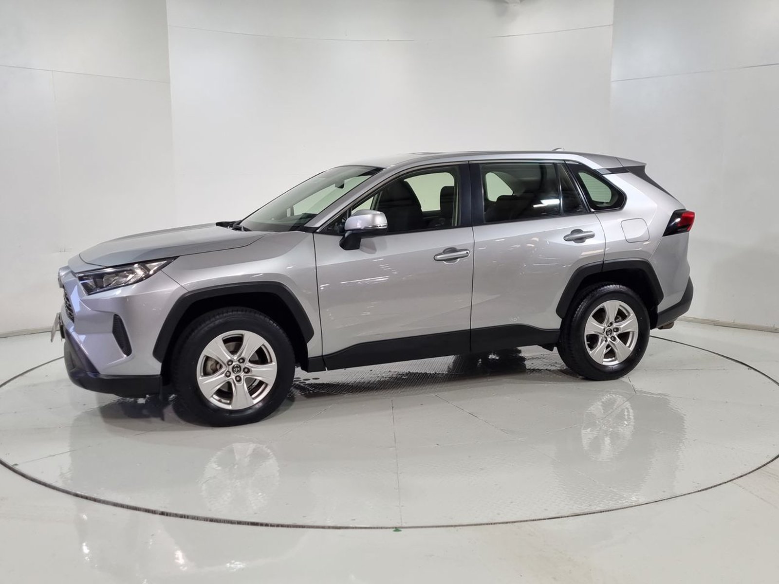 Toyota RAV4 OTTO 2.0 AUT 2020 - Imagen 4 de 20