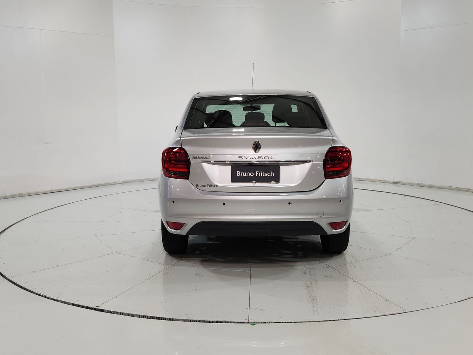 Renault SYMBOL 1.6 2018 - Imagen 9 de 20