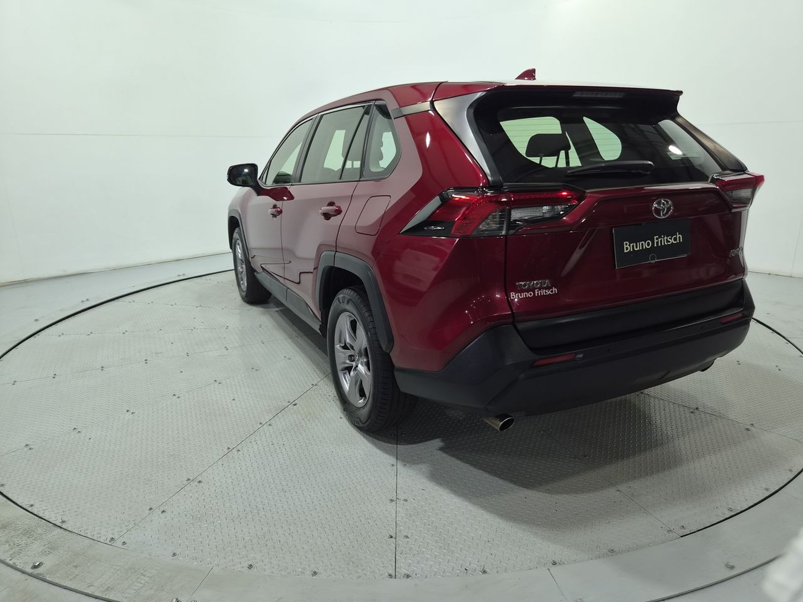 Toyota RAV4 4X2 2.0 AUT 2023 - Imagen 6 de 20