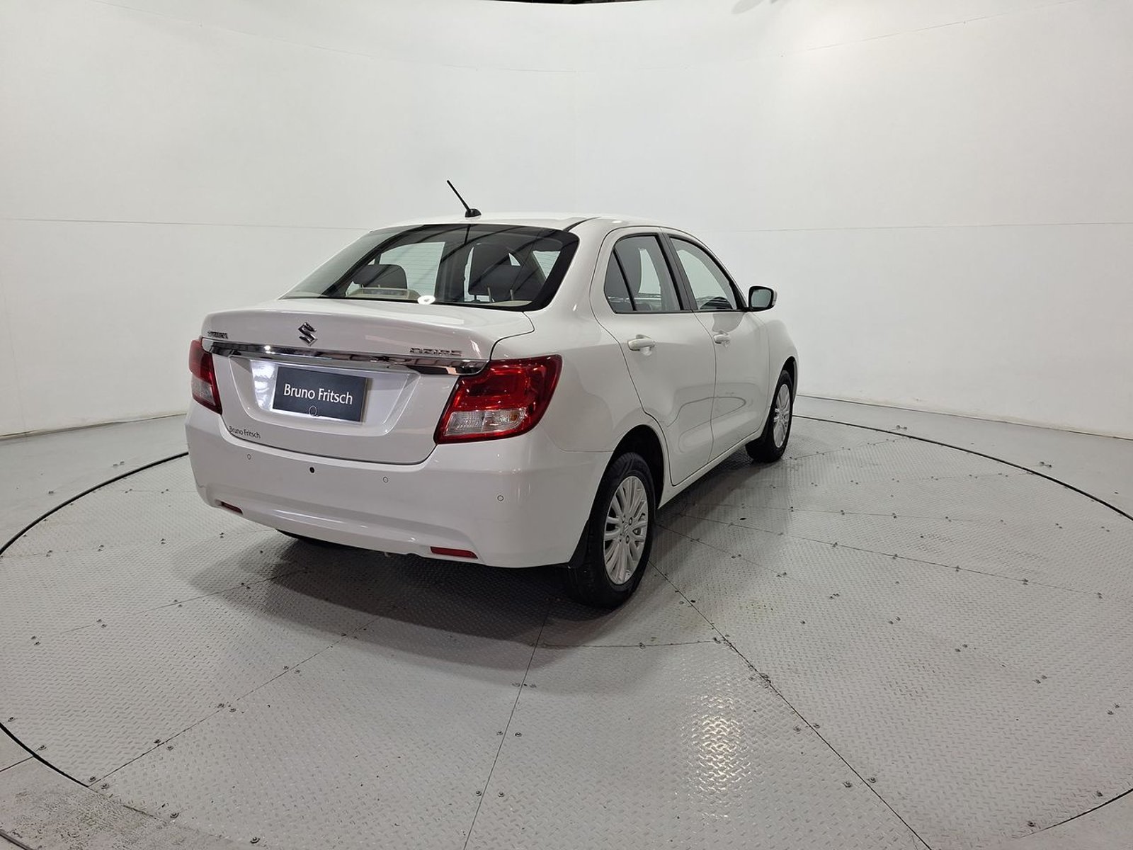 Suzuki DZIRE 1.2 2024 - Imagen 8 de 20