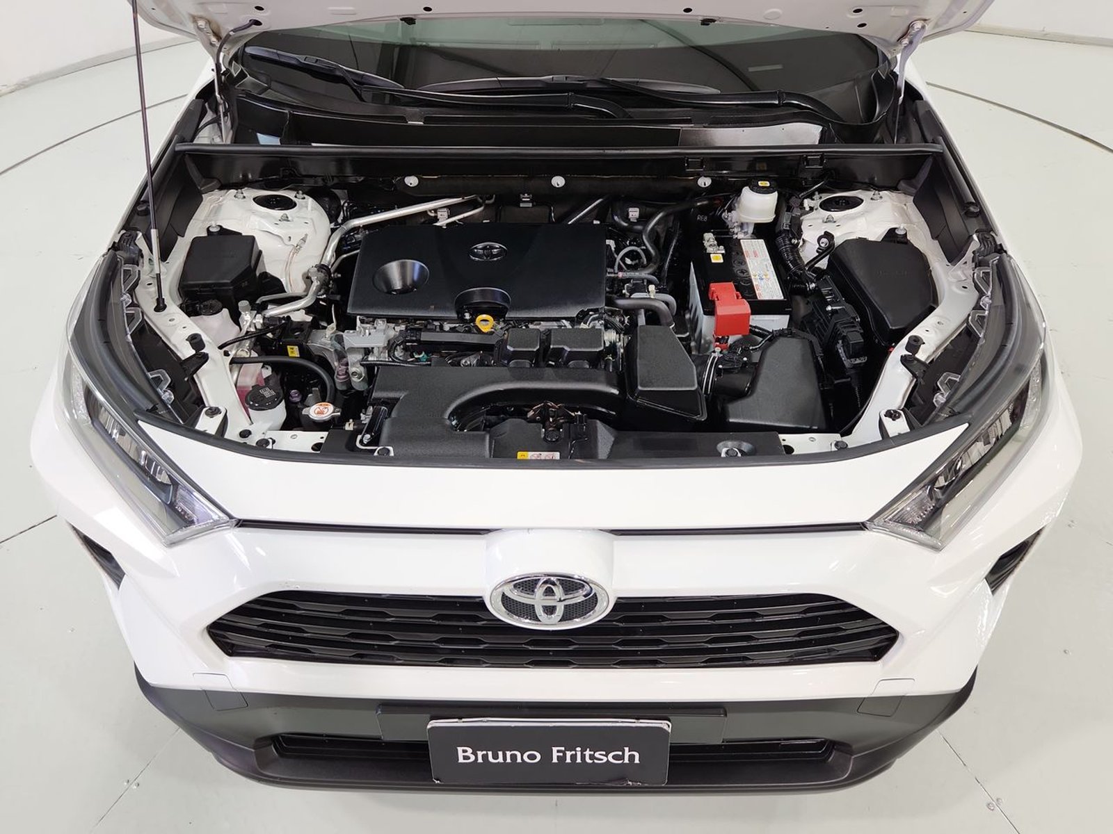 Toyota RAV4 4X2 2.0 AUT 2024 - Imagen 19 de 20
