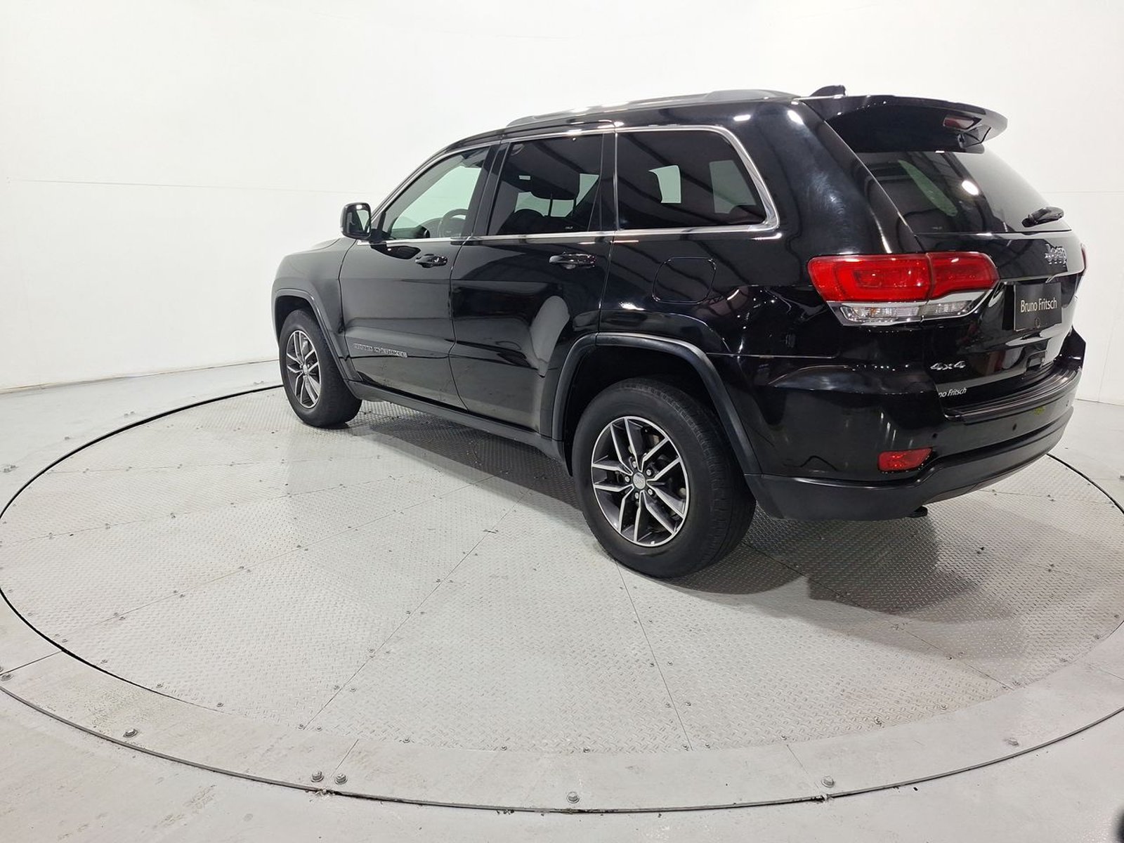 Jeep GRAND CHEROKEE LAREDO 4X4 3.6 AUT 2019 - Imagen 5 de 20