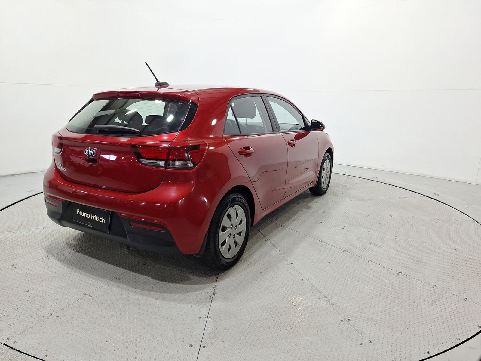 Kia RIO 5 HATCH BACK 1.4 2021 - Imagen 8 de 20