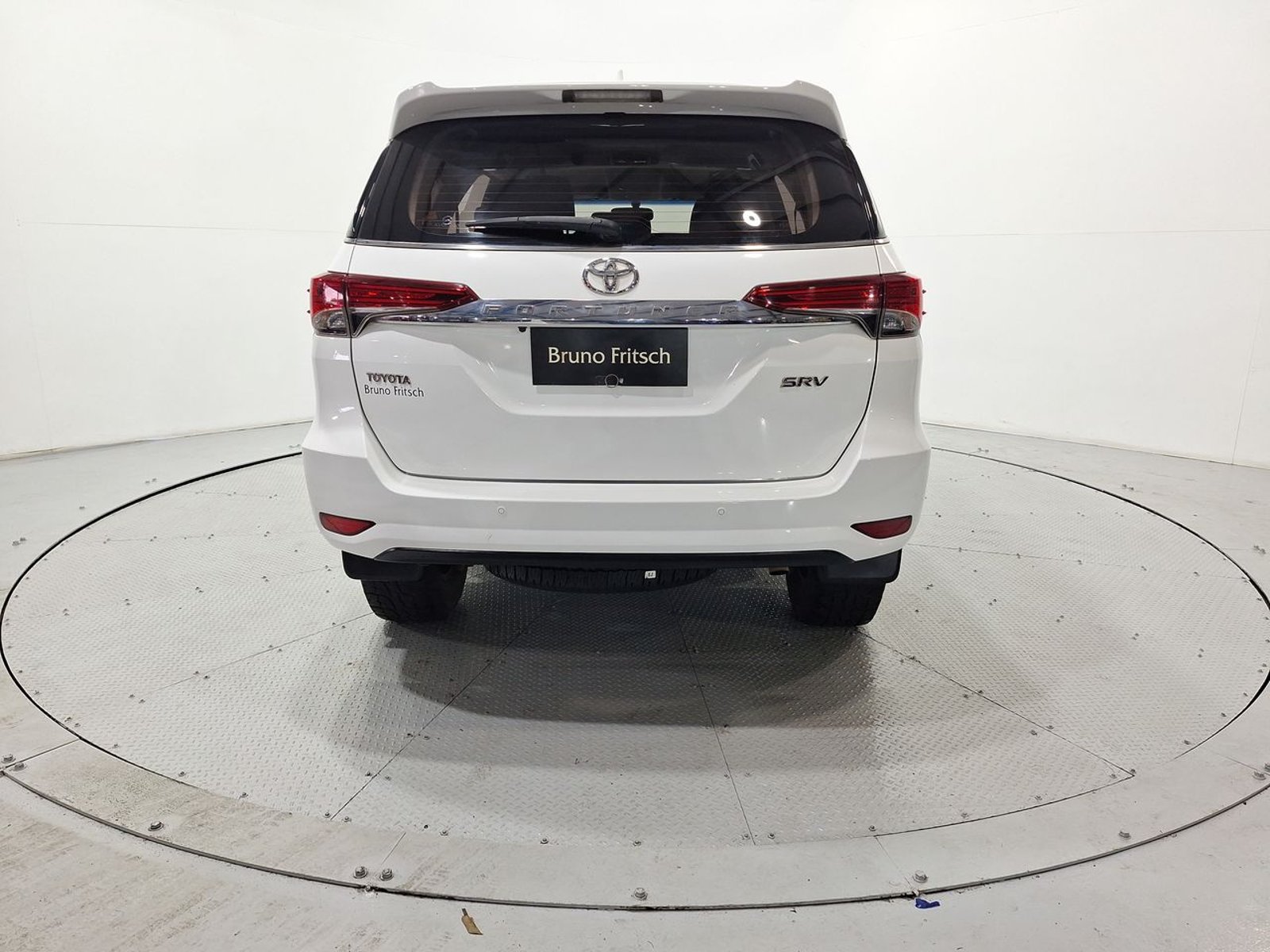 Toyota FORTUNER SRV 4X4 2.7 AUT 2019 - Imagen 7 de 20