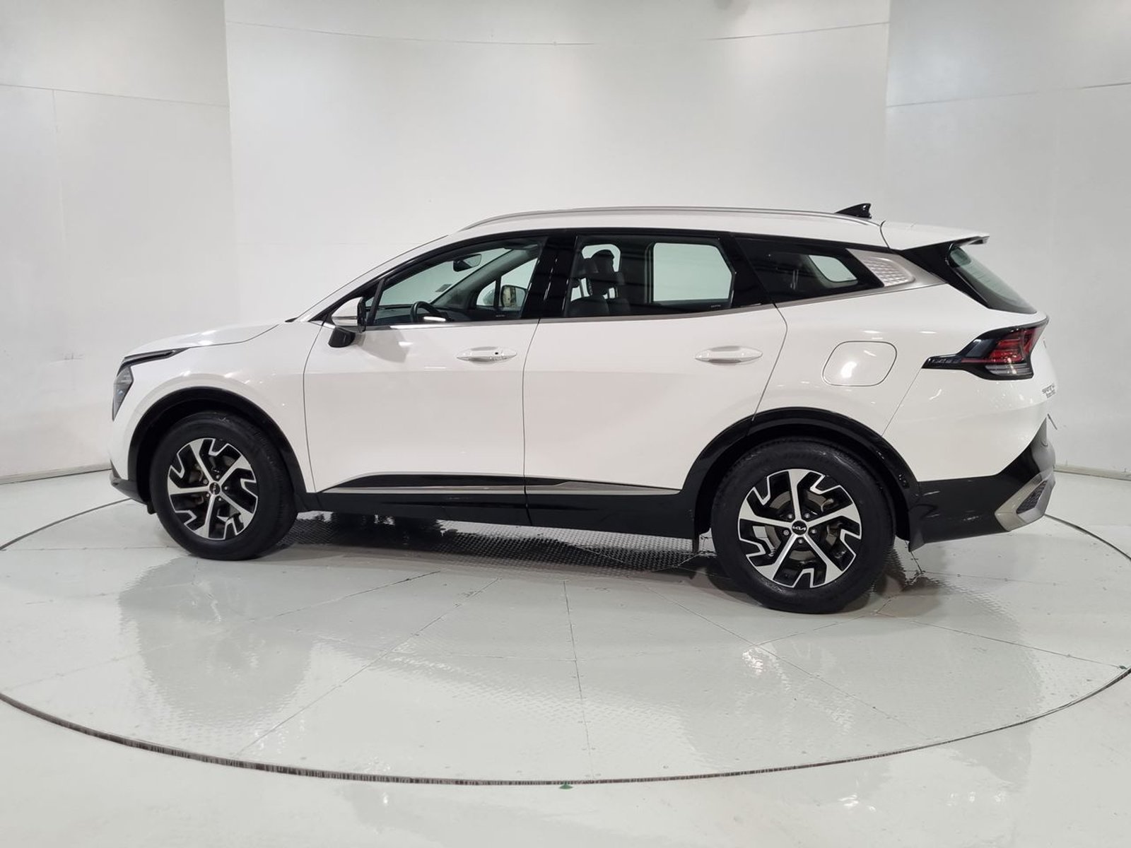 Kia SPORTAGE EX 4X4 2.0 AT 2023 - Imagen 6 de 20