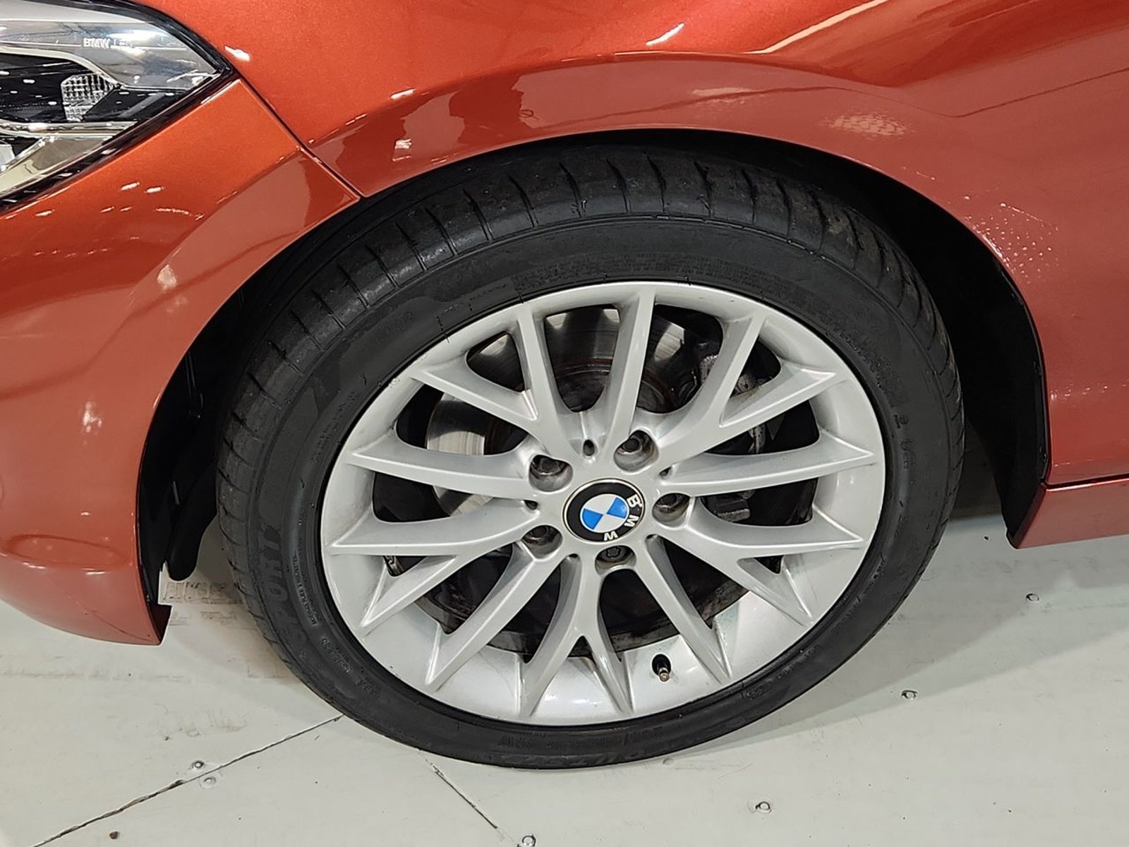 Bmw 118 I 118I HB 1.5 AT 2019 - Imagen 18 de 20