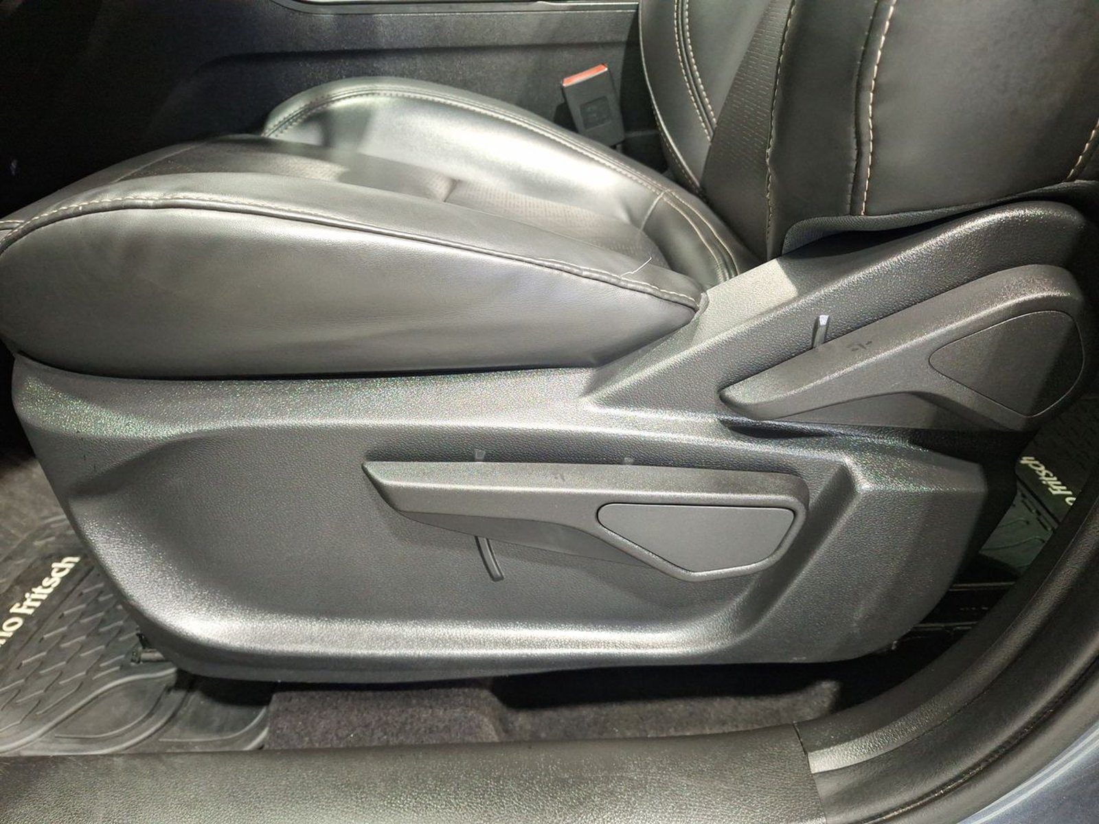 Chery TIGGO 8 1.5 2022 - Imagen 17 de 20