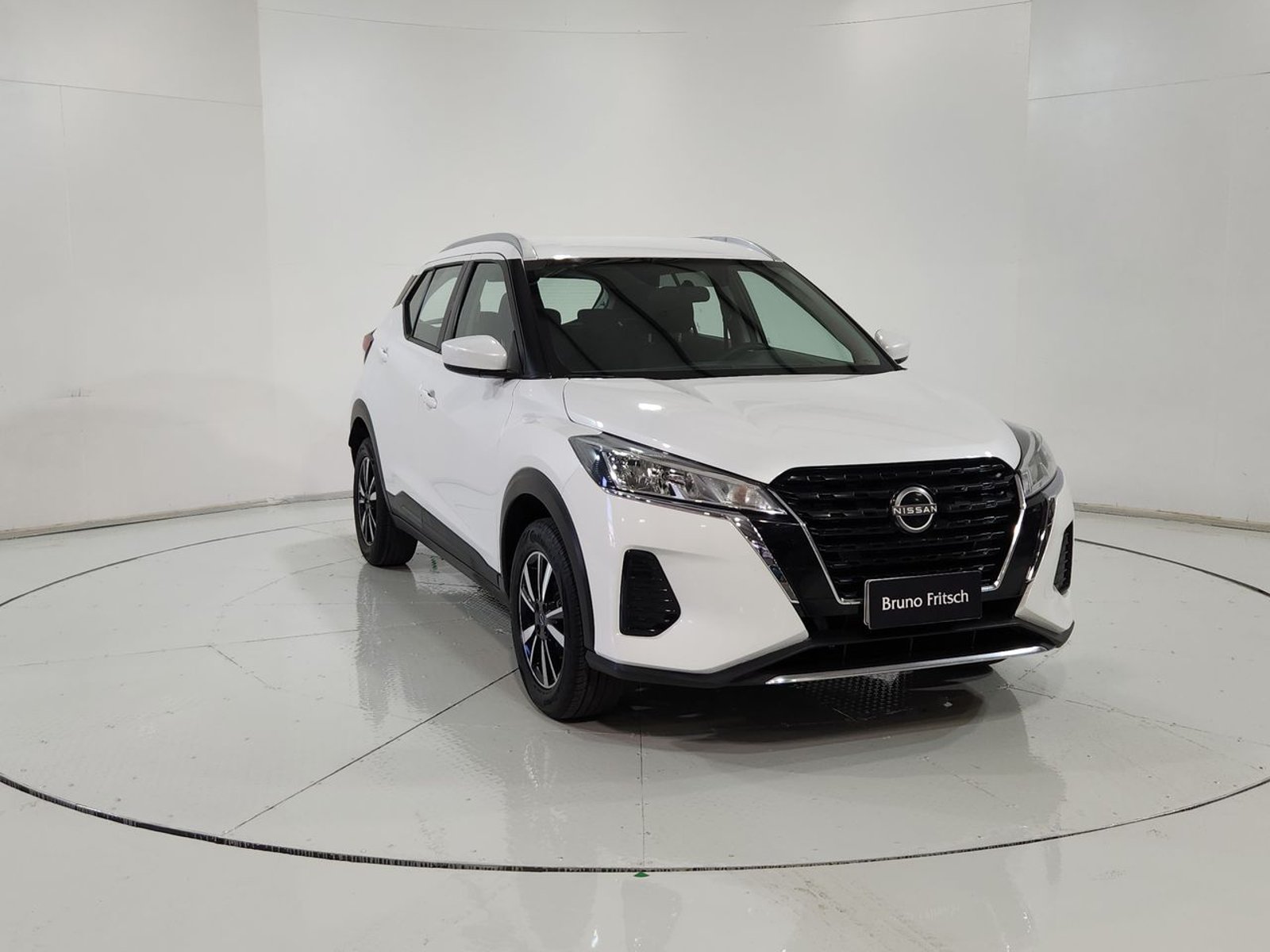 Nissan KICKS MT 1.6 2023 - Imagen 16 de 20
