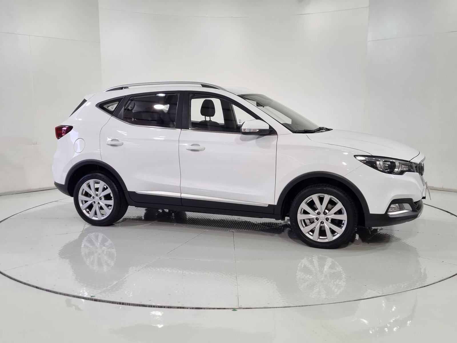 Mg ZS 1.5L AUT 2023 - Imagen 14 de 20