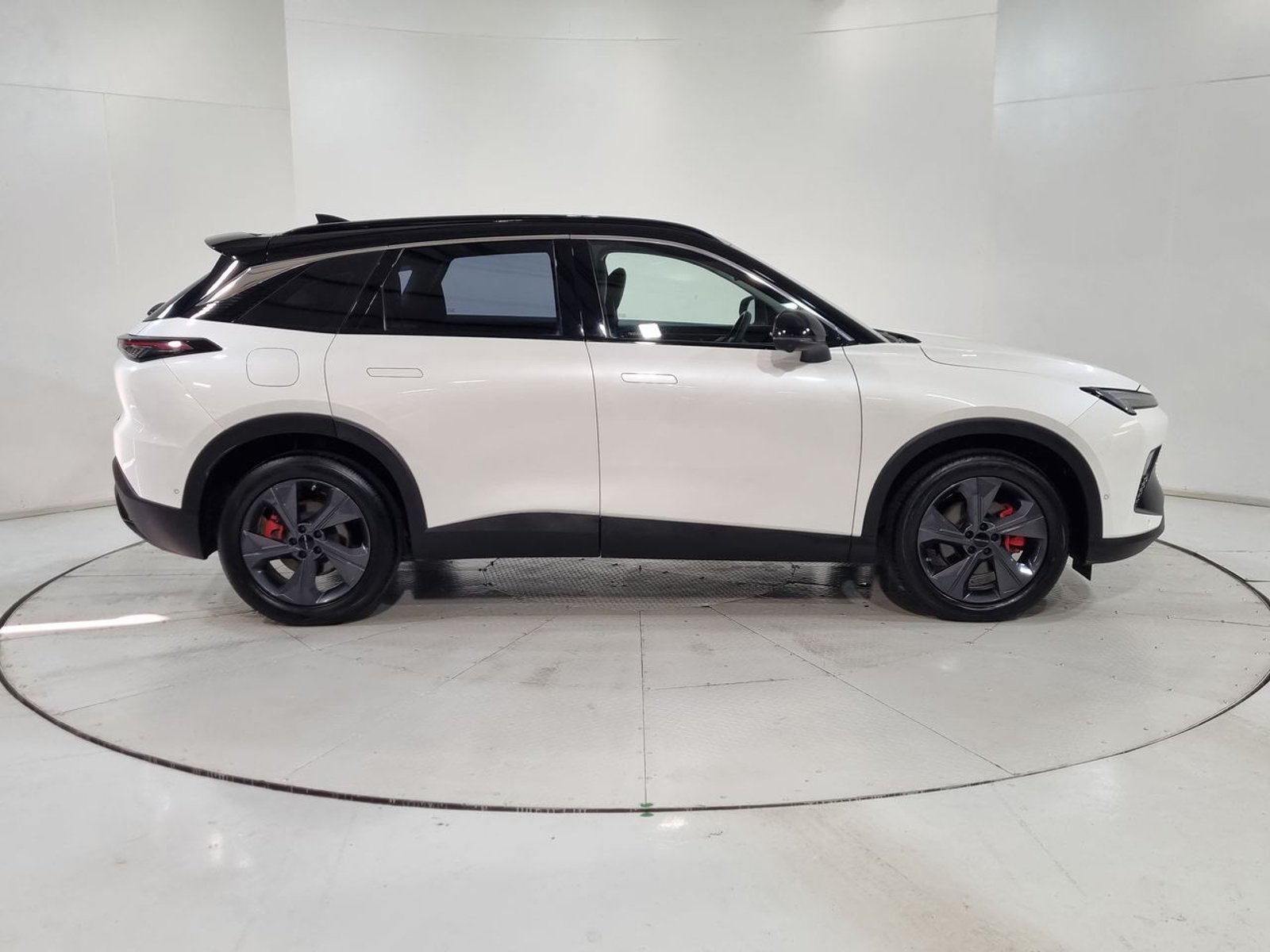 Baic X55 4X2 1.5 AUT 2024 - Imagen 13 de 20