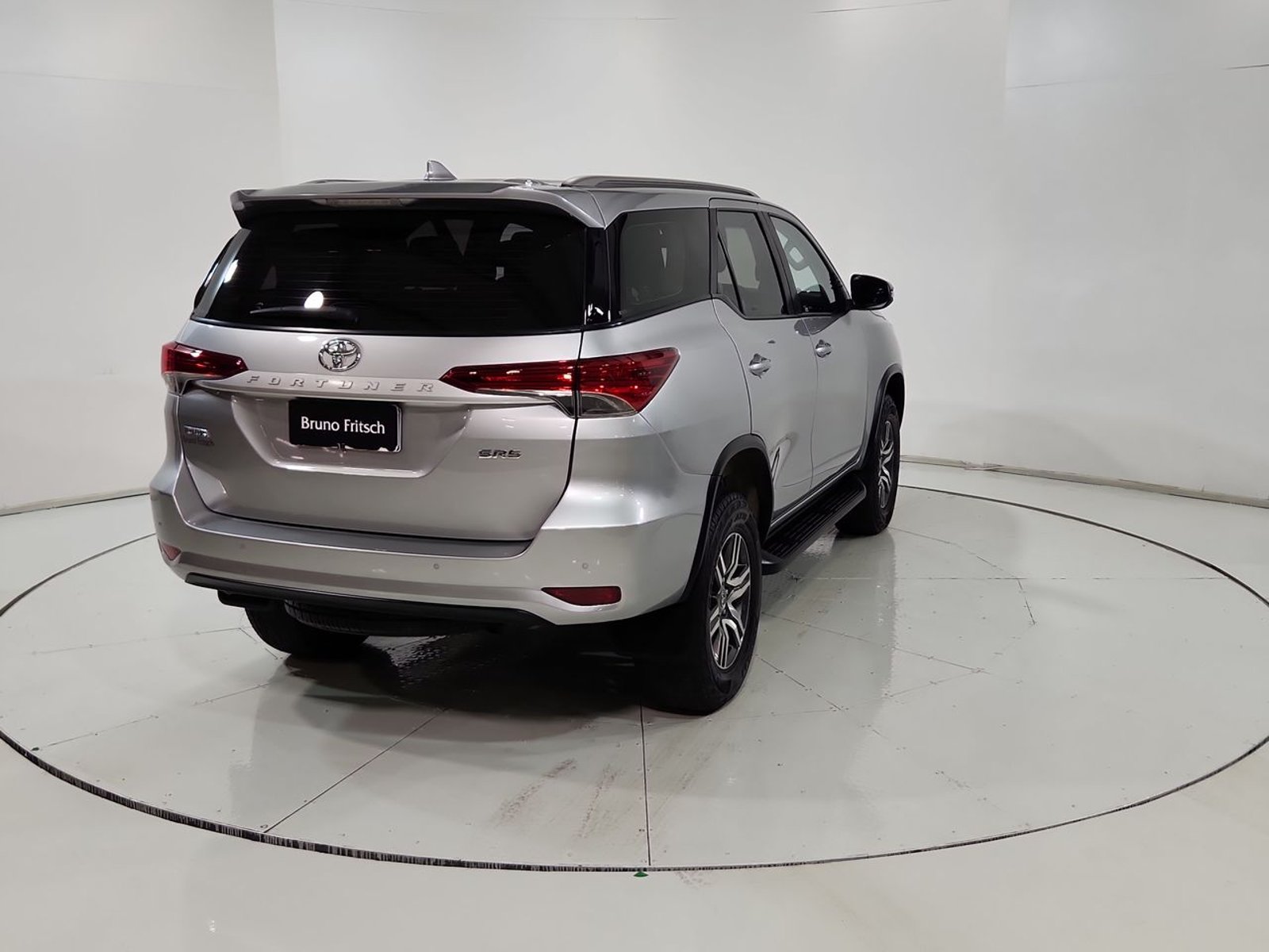 Toyota FORTUNER 2.7 2022 - Imagen 10 de 20