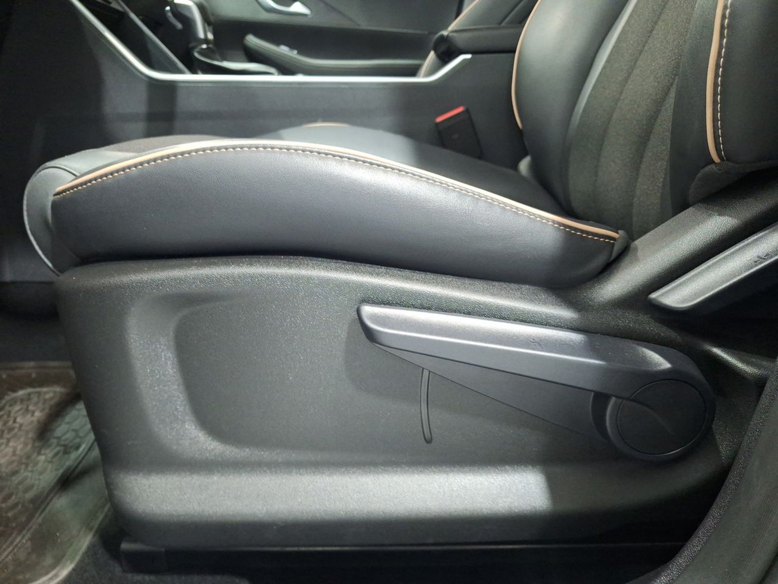 Omoda C5 4X2 1.5 AUT 2025 - Imagen 17 de 20