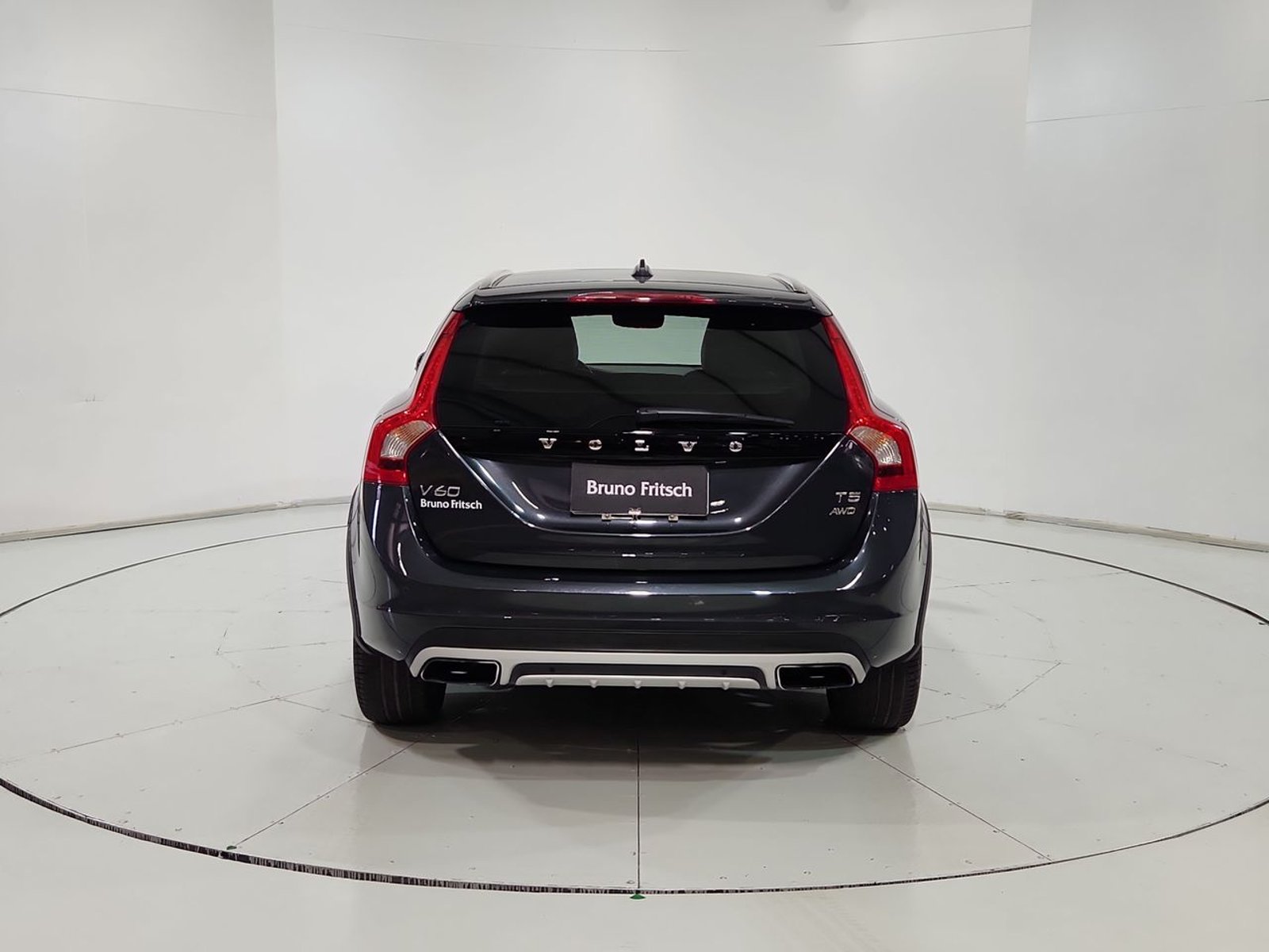 Volvo V60 CC T5 COMFORT AWD 2.5 2016 - Imagen 9 de 20