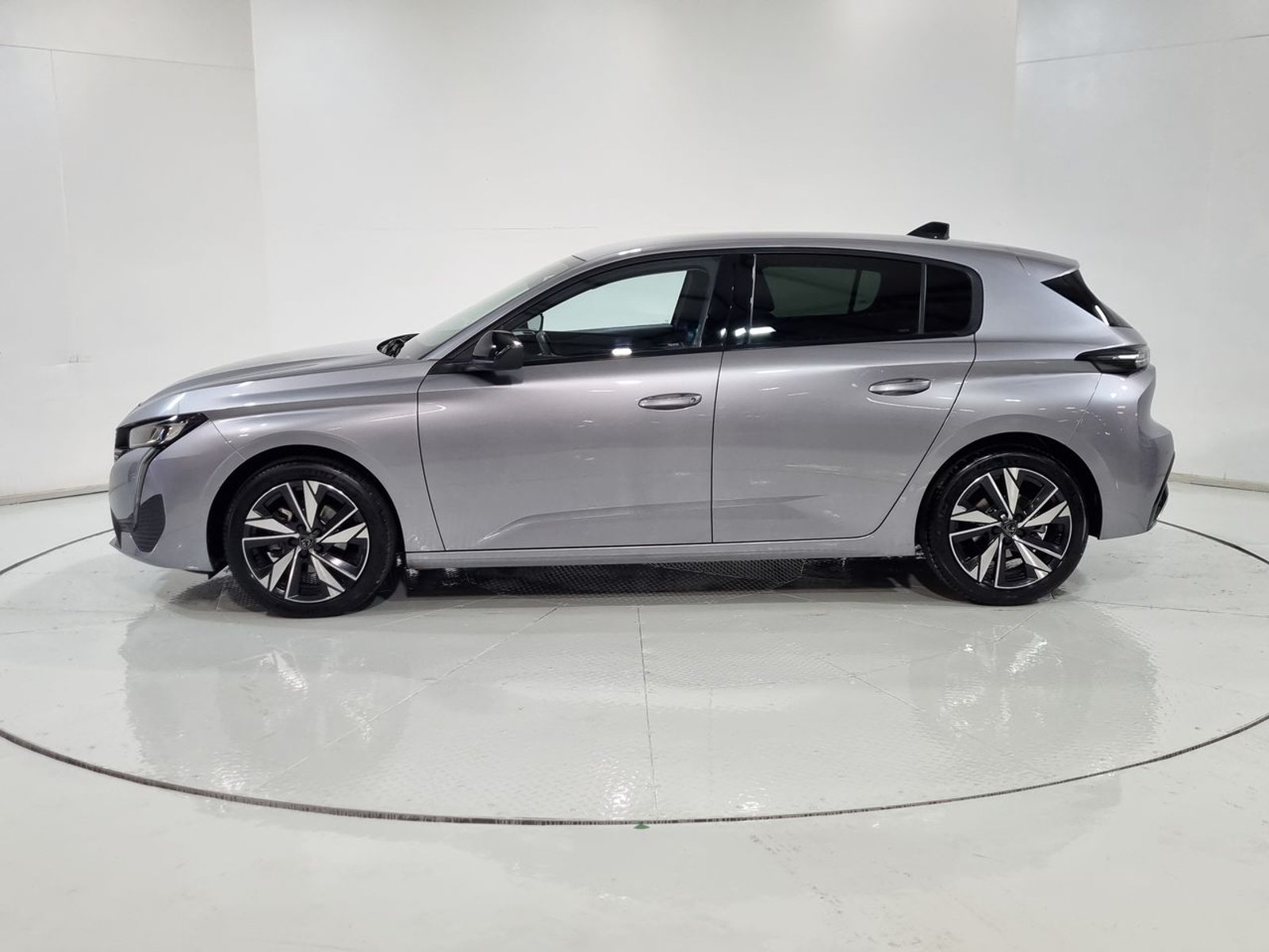 Peugeot 308 1.2 2024 - Imagen 5 de 20