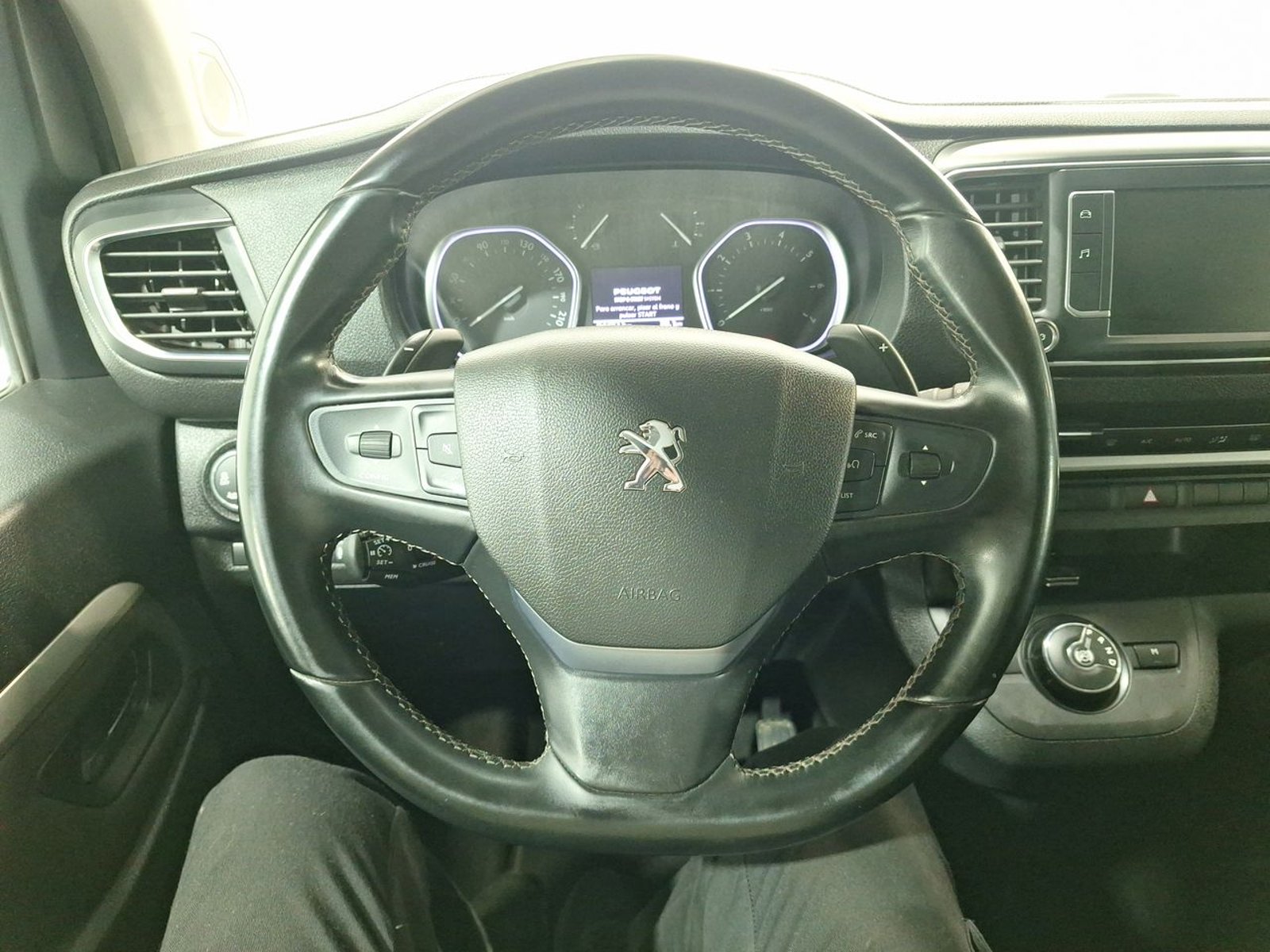 Peugeot TRAVELLER L3 BLUE HDI 180 2.0 AUT 2024 - Imagen 19 de 20