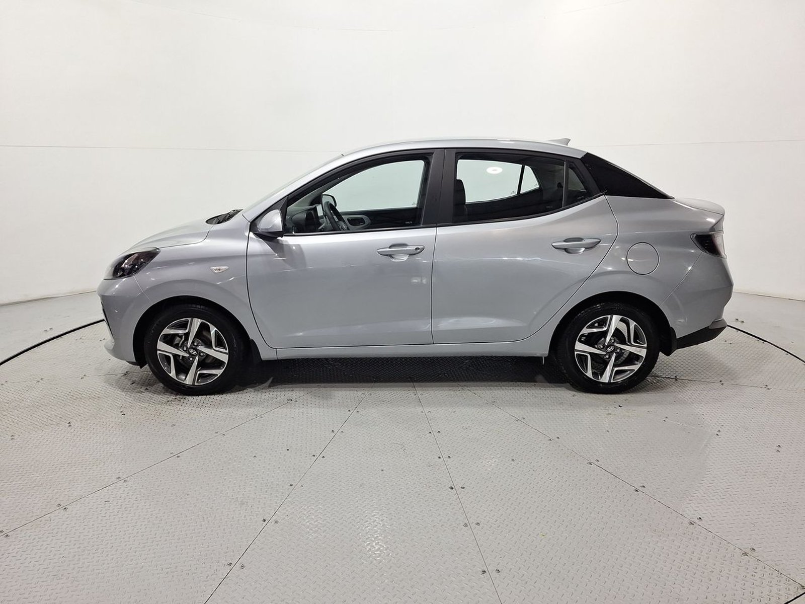 Hyundai GRAND I10 AI3 1.2 AUT 2025 - Imagen 4 de 20