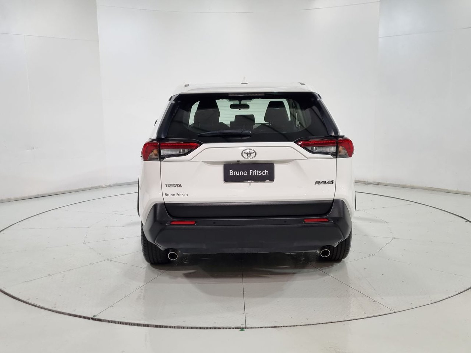 Toyota RAV4 4X2 2.0 AUT 2025 - Imagen 9 de 20