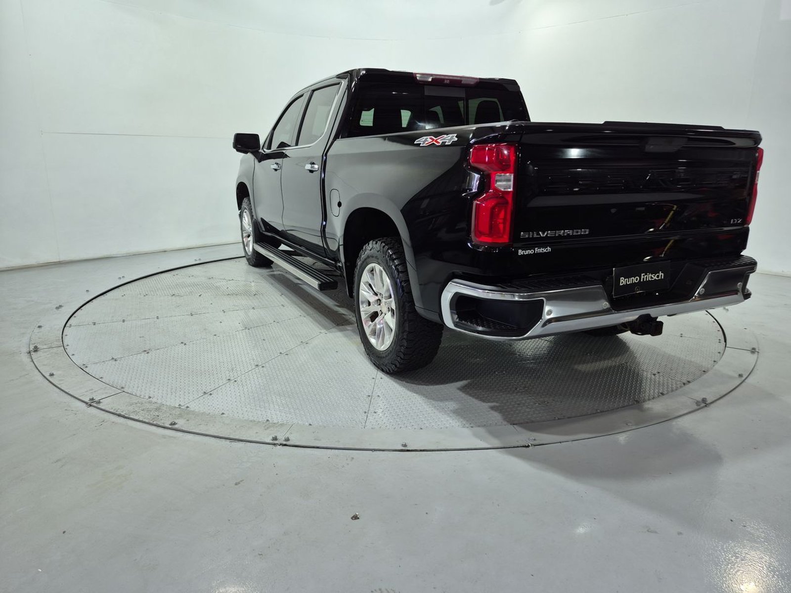 Chevrolet SILVERADO DCAB 4X4 SOHC 5.3 AUT 2020 - Imagen 6 de 20