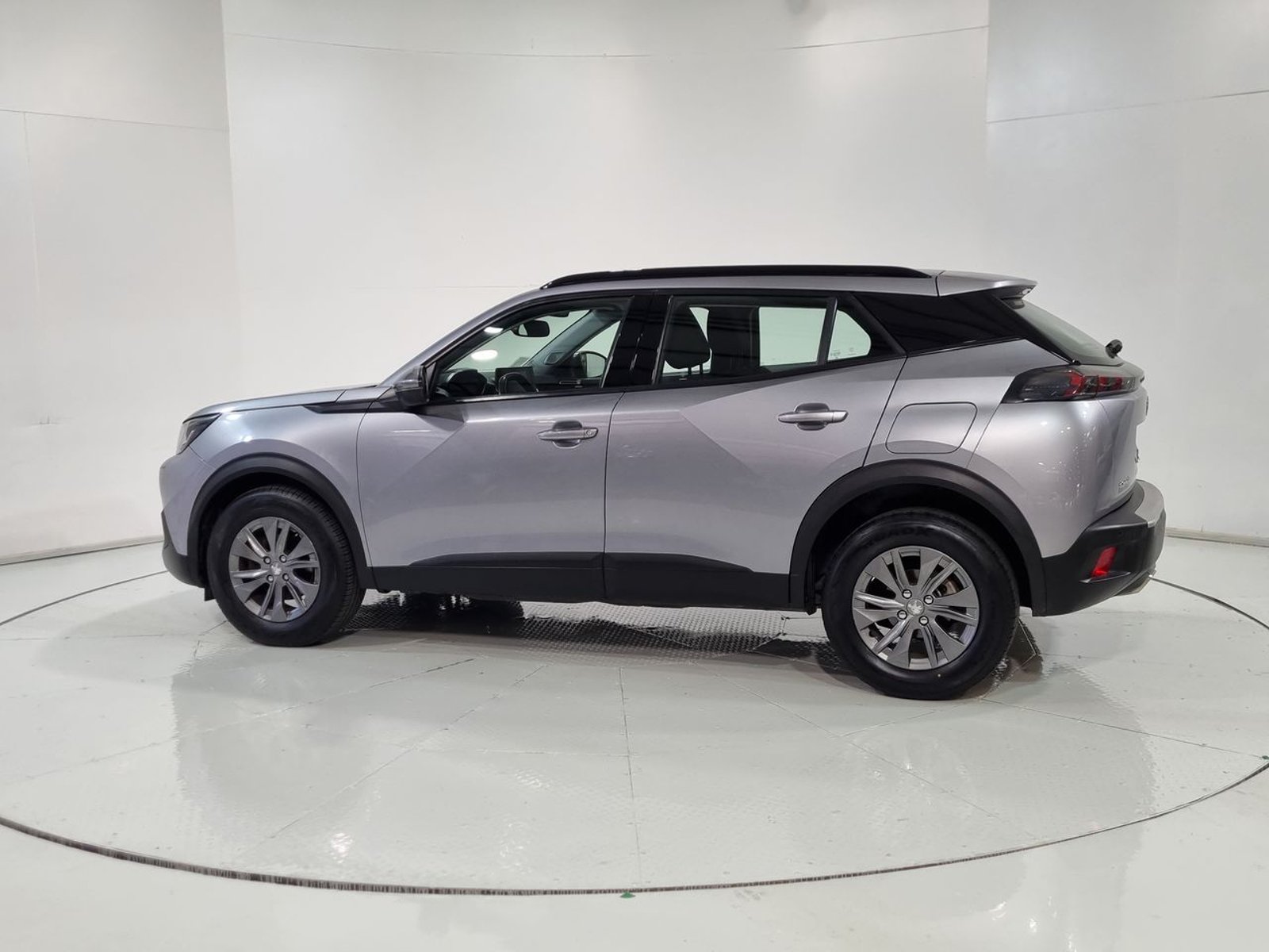 Peugeot 2008 PURETECH 130 1.2 2021 - Imagen 6 de 20