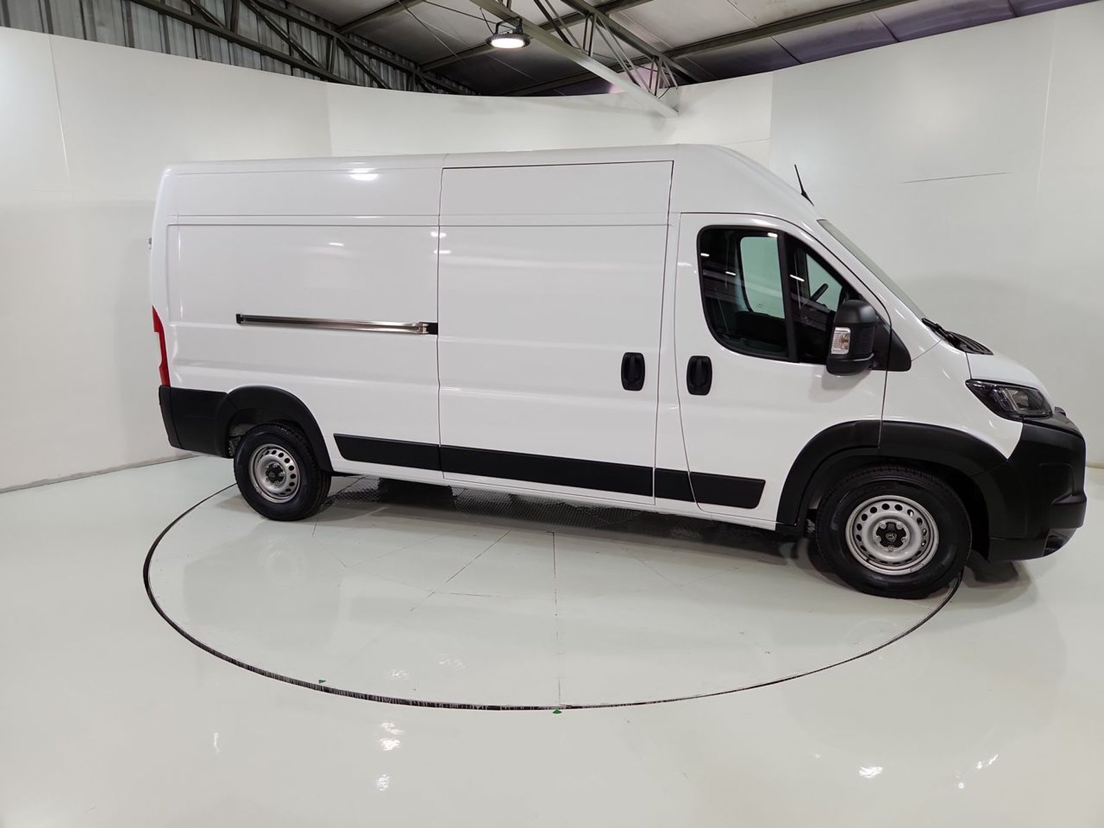 Peugeot BOXER CARGO L3H2 2.2 2025 - Imagen 14 de 20