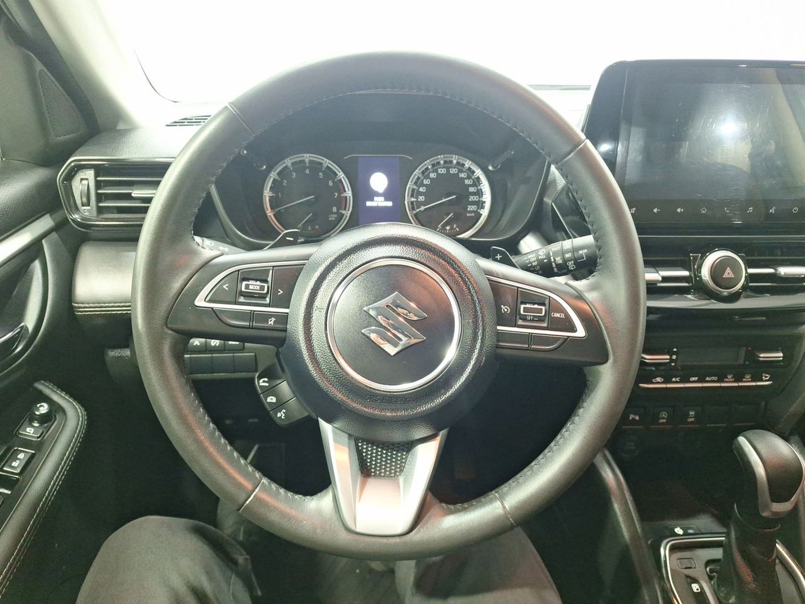 Suzuki GRAND VITARA 2WD 1.5 AT 2025 - Imagen 19 de 20