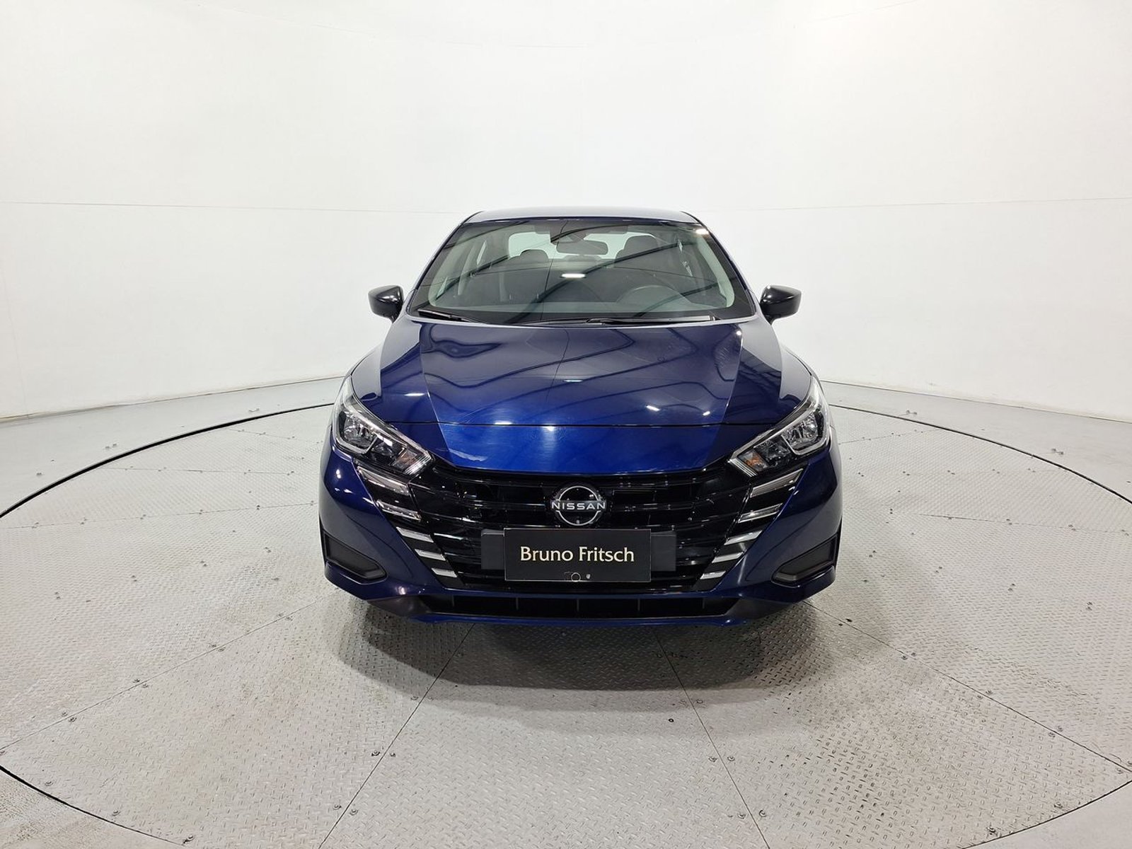 Nissan VERSA MT 4X2 1.6 2024 - Imagen 13 de 20