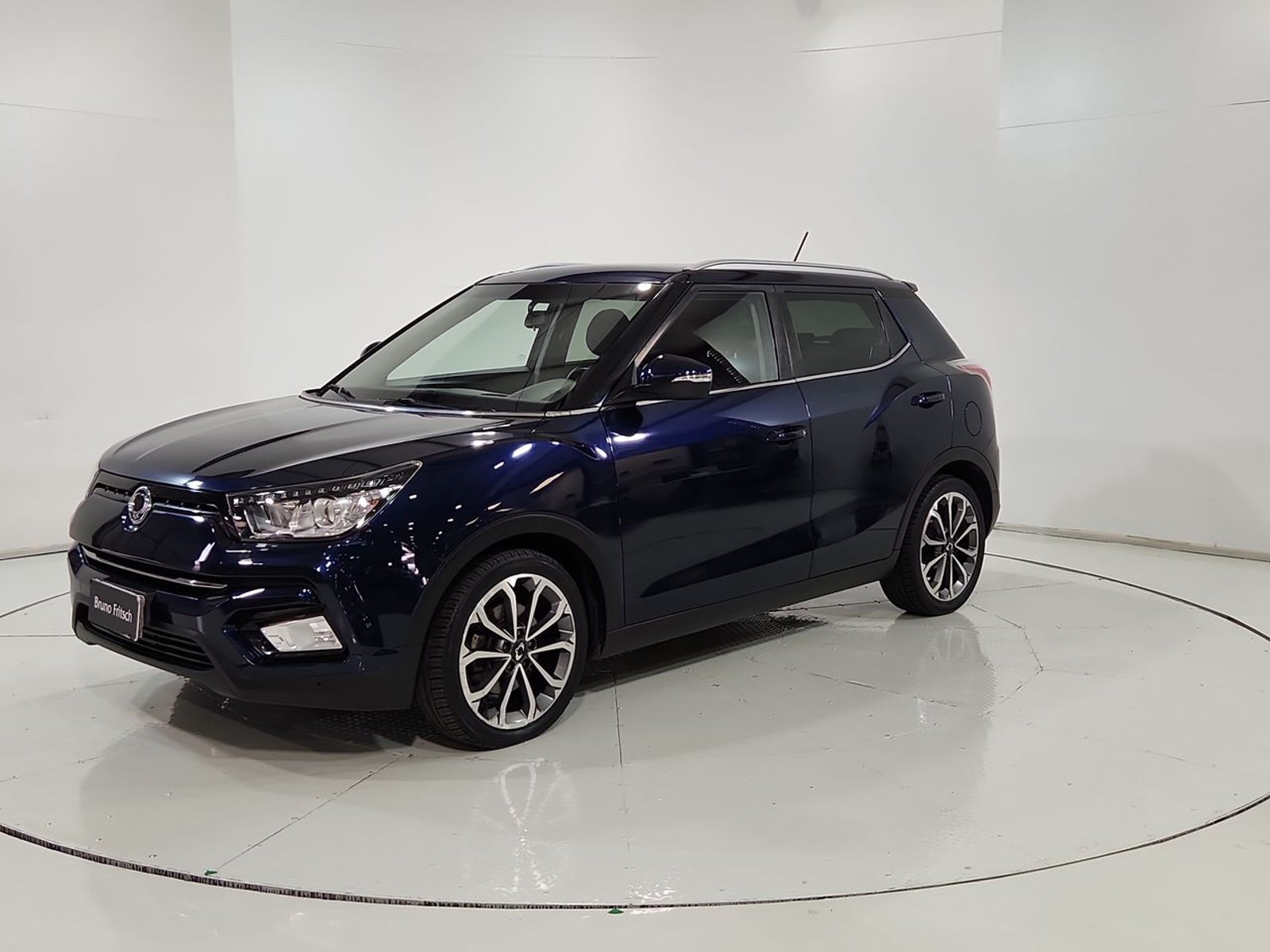 Ssangyong TIVOLI 1.6 AUT 2019 - Imagen 3 de 20
