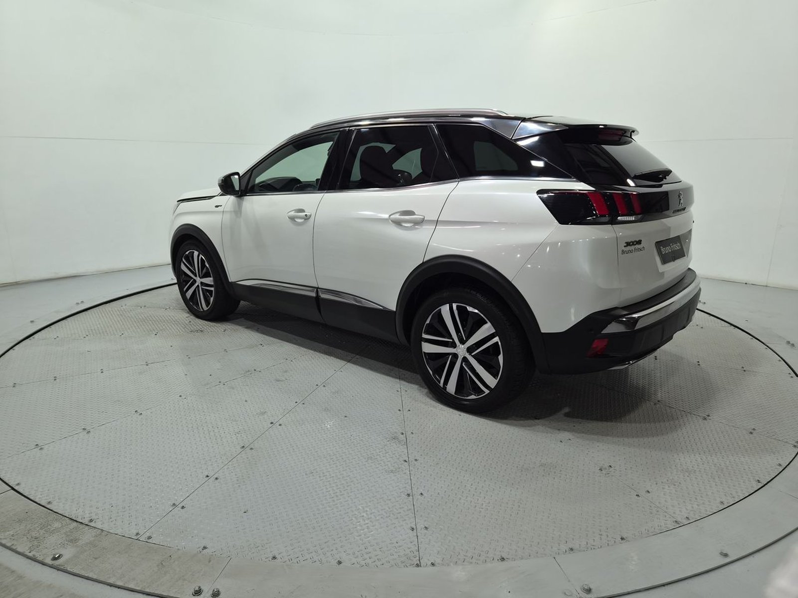 Peugeot 3008 GT BLUEHDI 2.0 AUT 2020 - Imagen 5 de 20