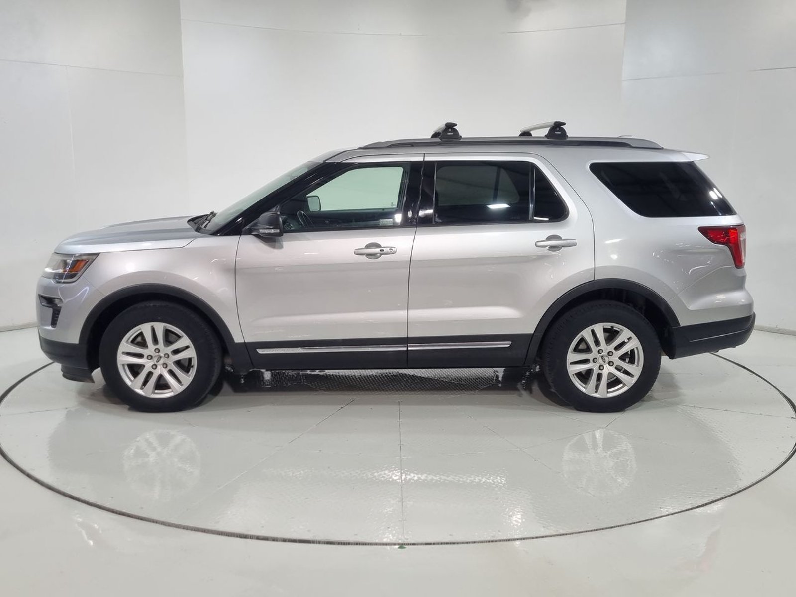 Ford EXPLORER XLT 3.5 AUT 2019 - Imagen 5 de 20