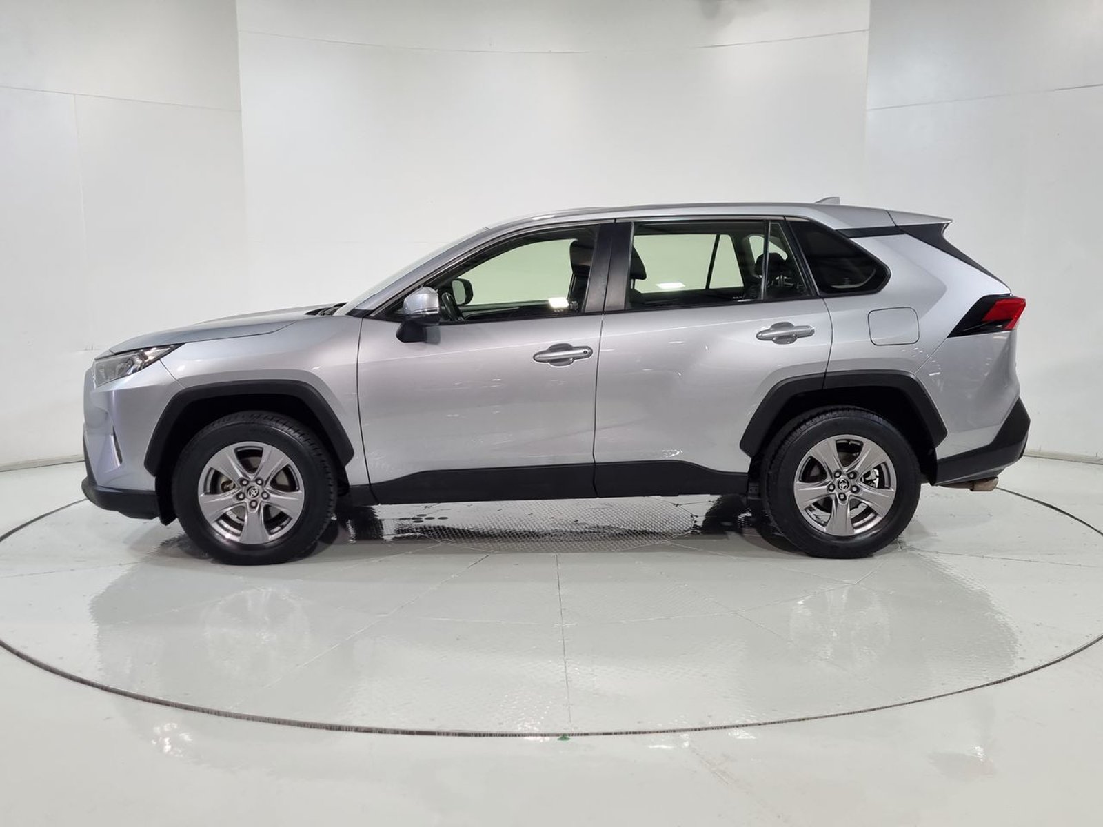 Toyota RAV4 OTTO 2.0 AUT 2023 - Imagen 5 de 20