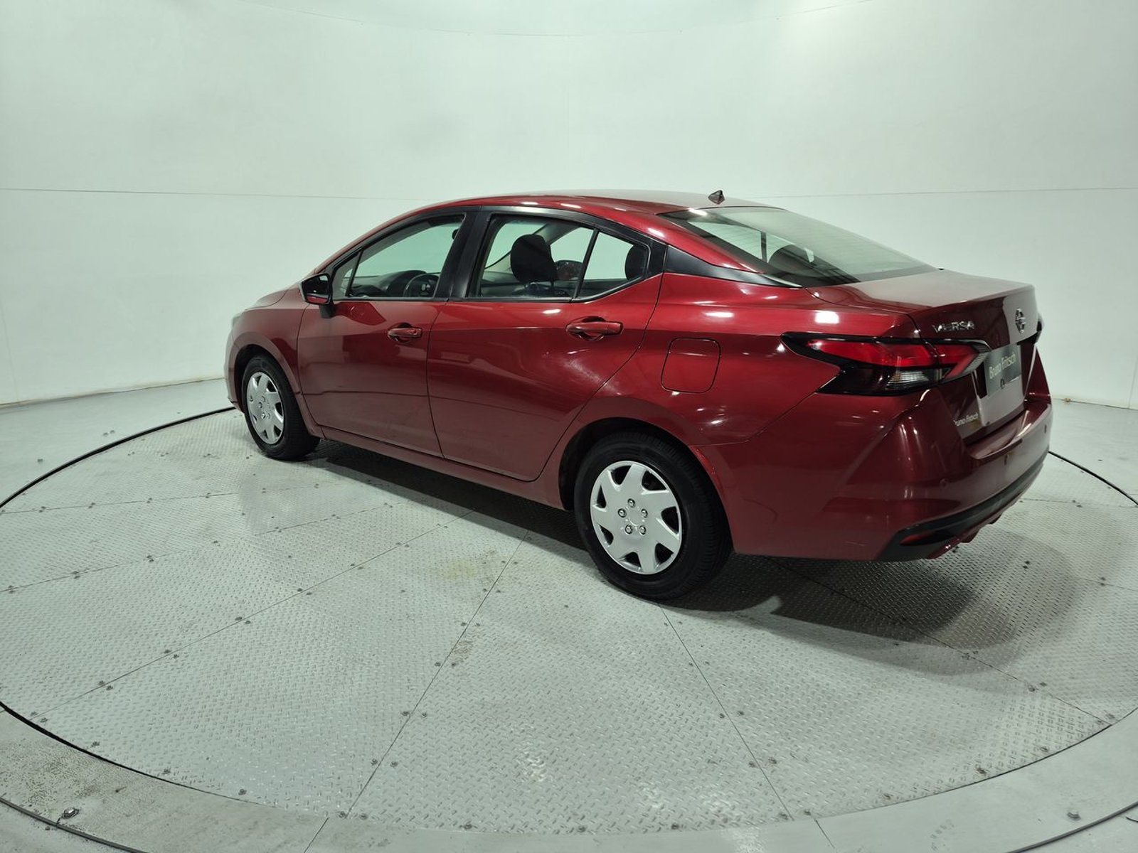 Nissan VERSA MT 1.6 2023 - Imagen 5 de 20