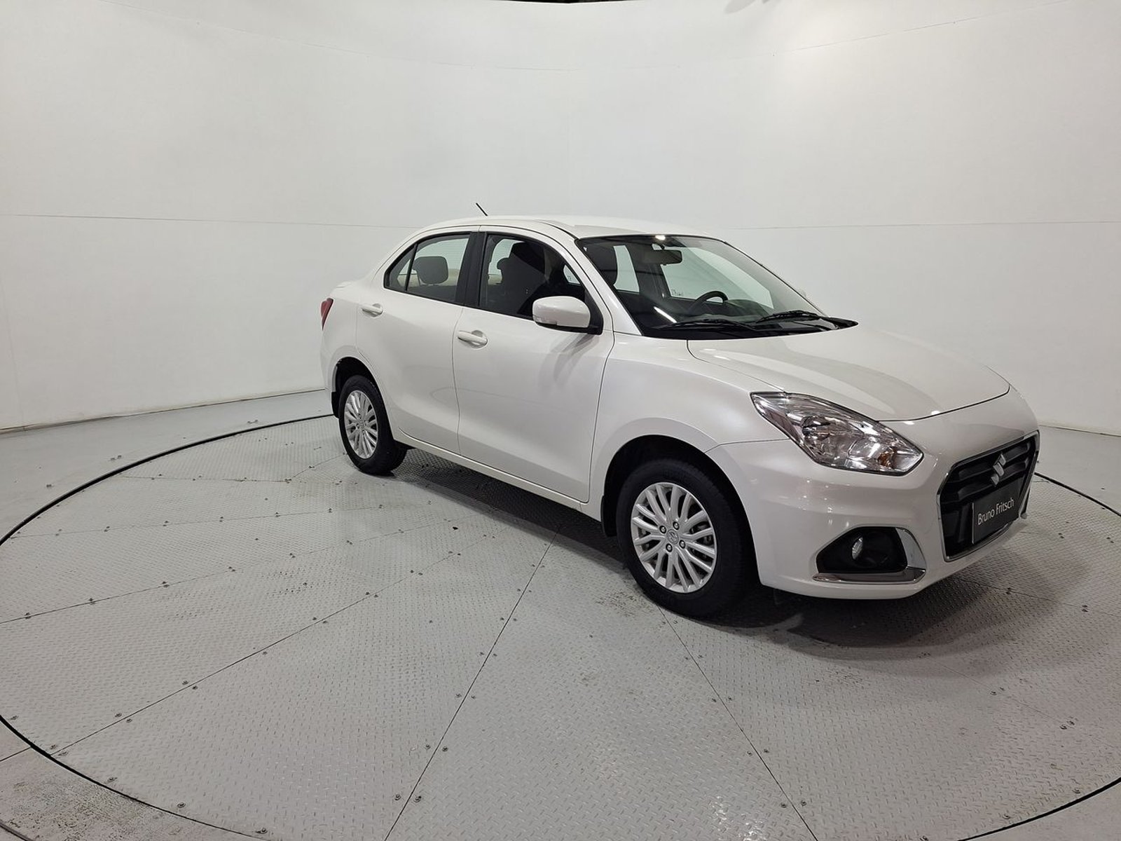 Suzuki DZIRE 1.2 2024 - Imagen 11 de 20