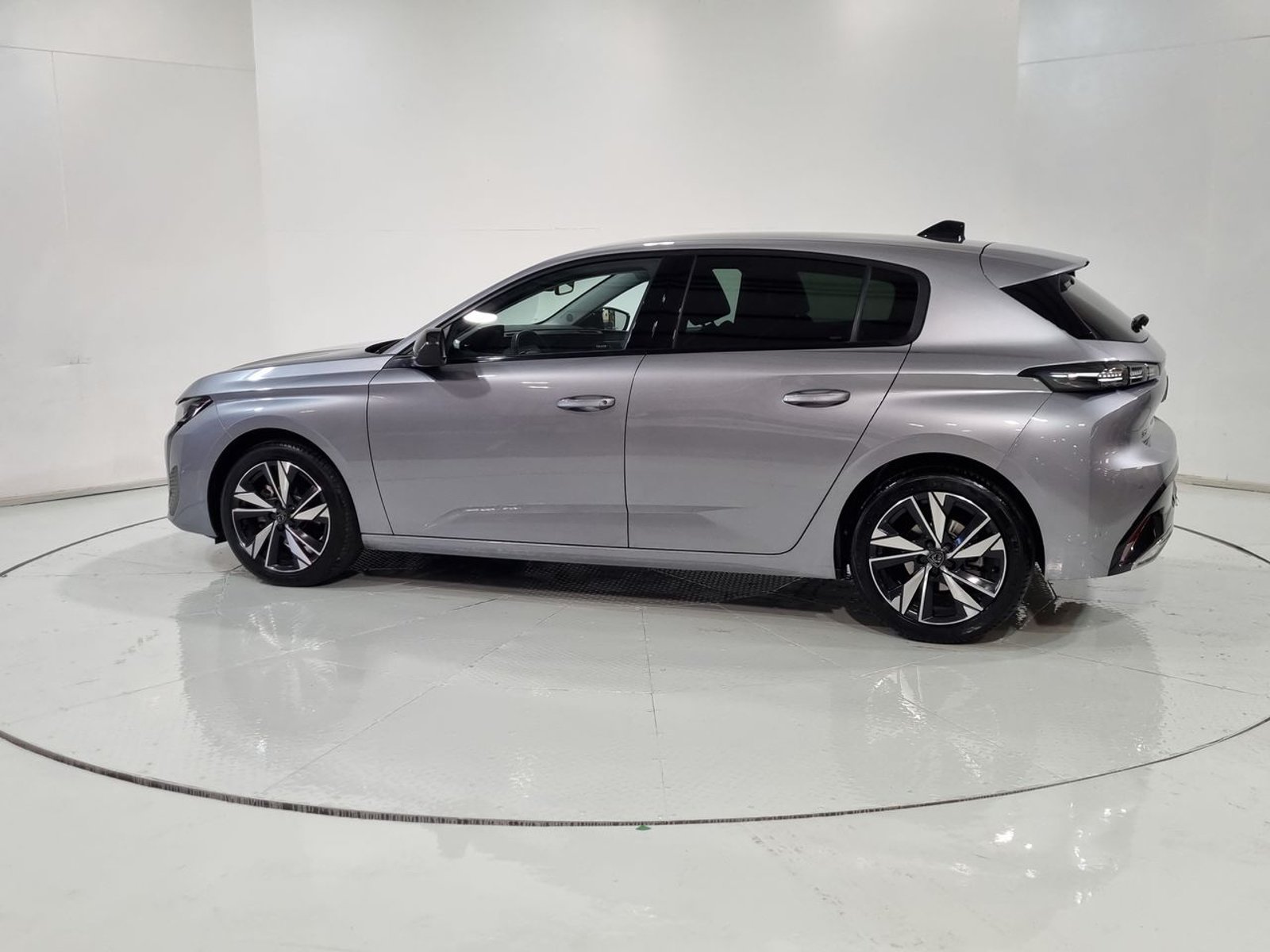 Peugeot 308 1.2 2024 - Imagen 6 de 20