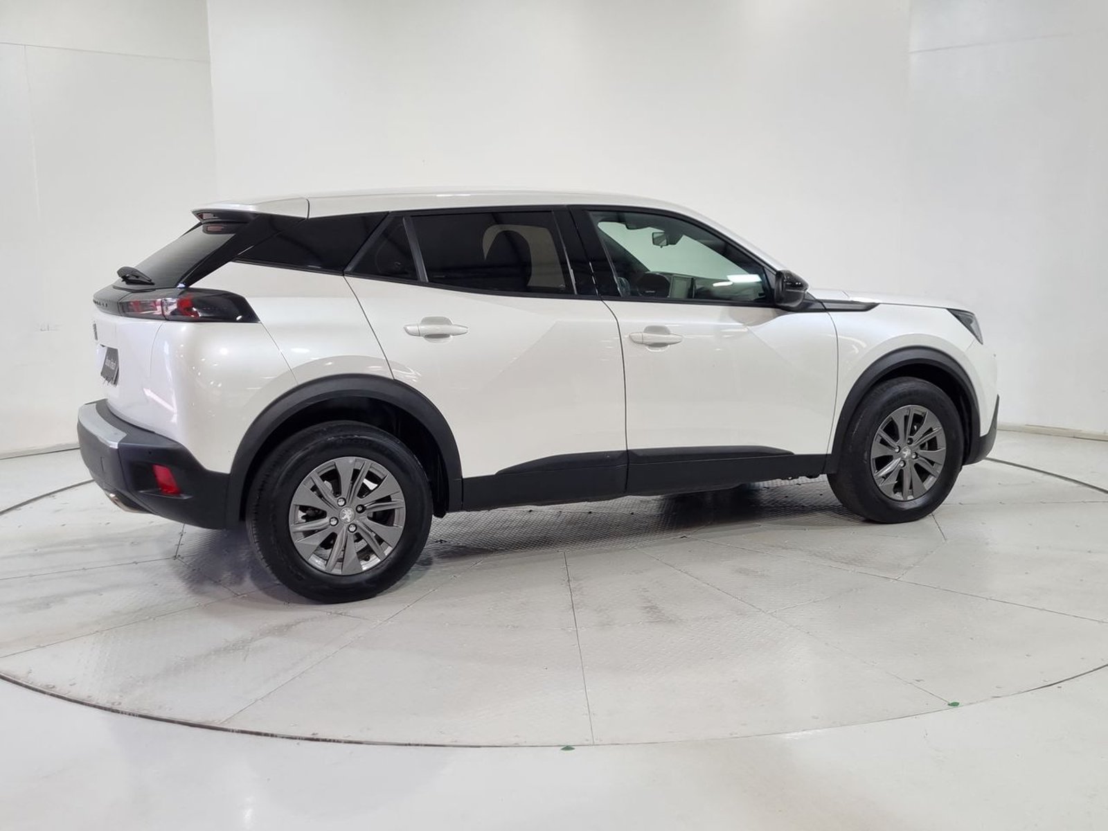 Peugeot 2008 PURETECH 130 4X2 1.2 2023 - Imagen 12 de 20