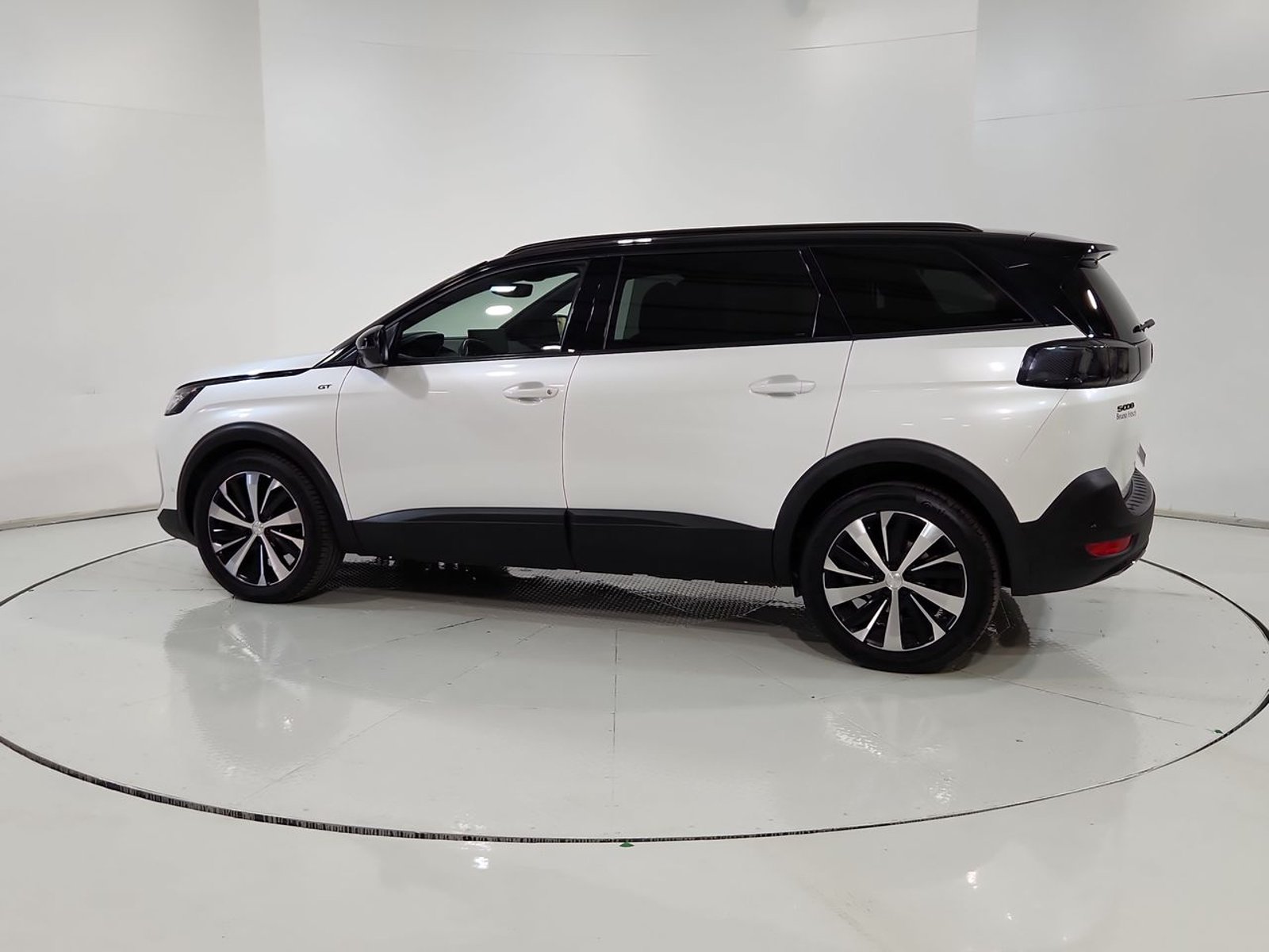 Peugeot 5008 PURETECH 180 EAT8 1.6 AUT 2024 - Imagen 6 de 20
