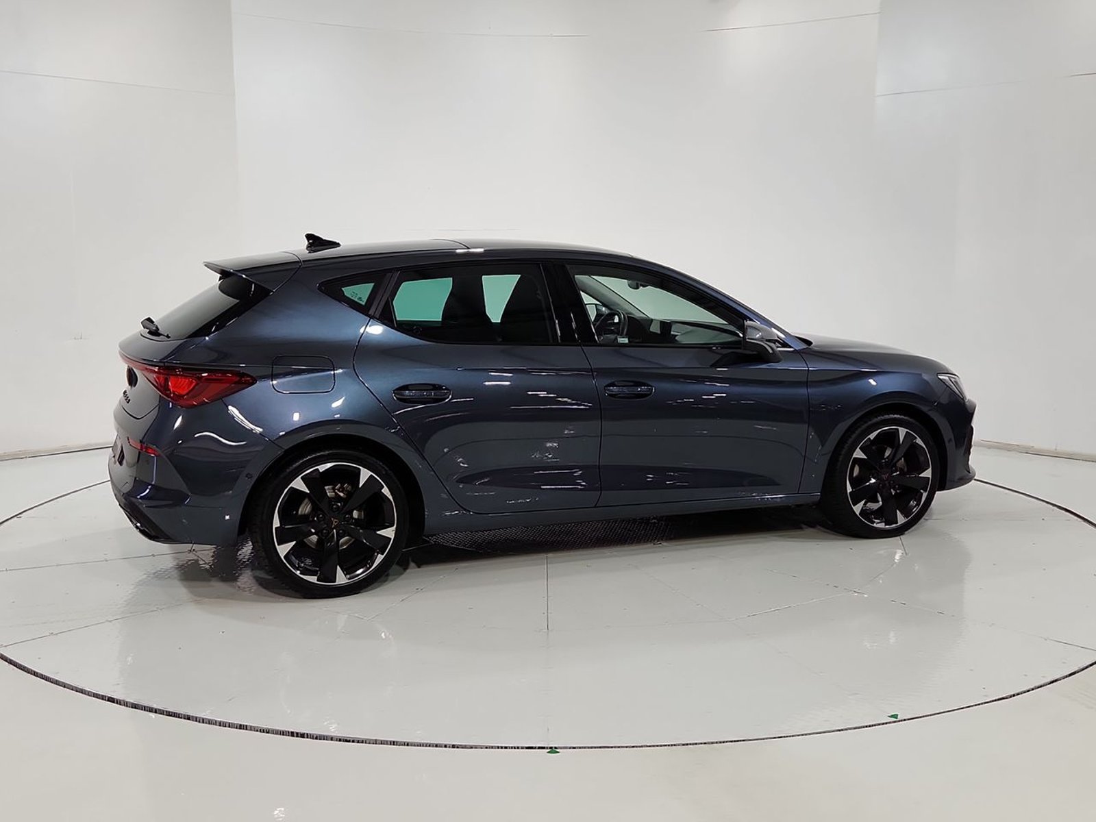 Cupra LEON 1.4 AUT 2024 - Imagen 12 de 20