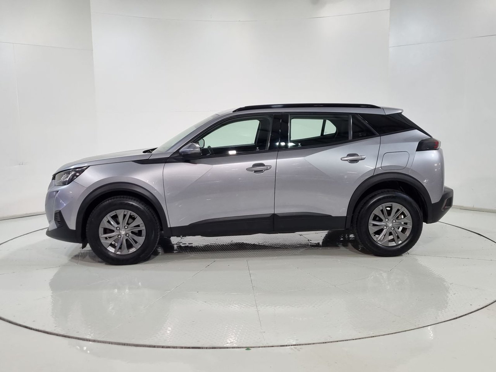 Peugeot 2008 PURETECH 130 1.2 2021 - Imagen 5 de 20