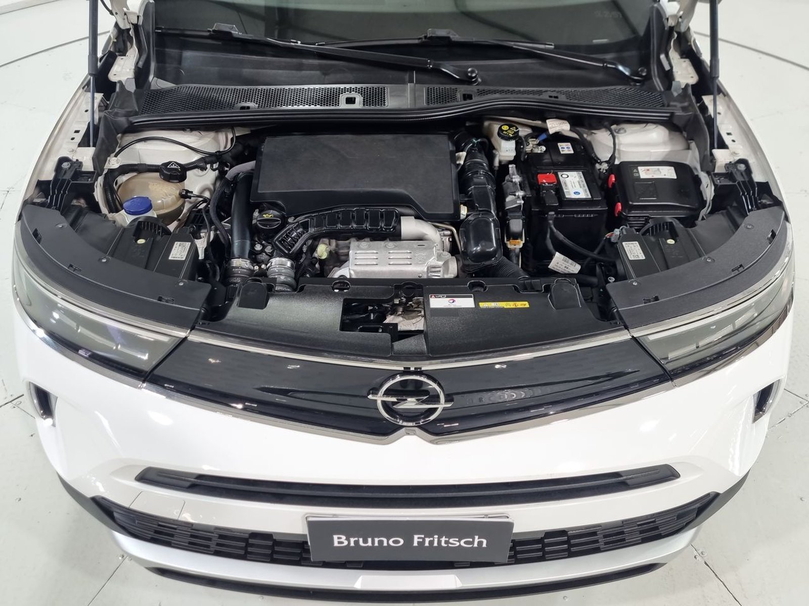 Opel MOKKA 1.2T AUT 2023 - Imagen 19 de 20