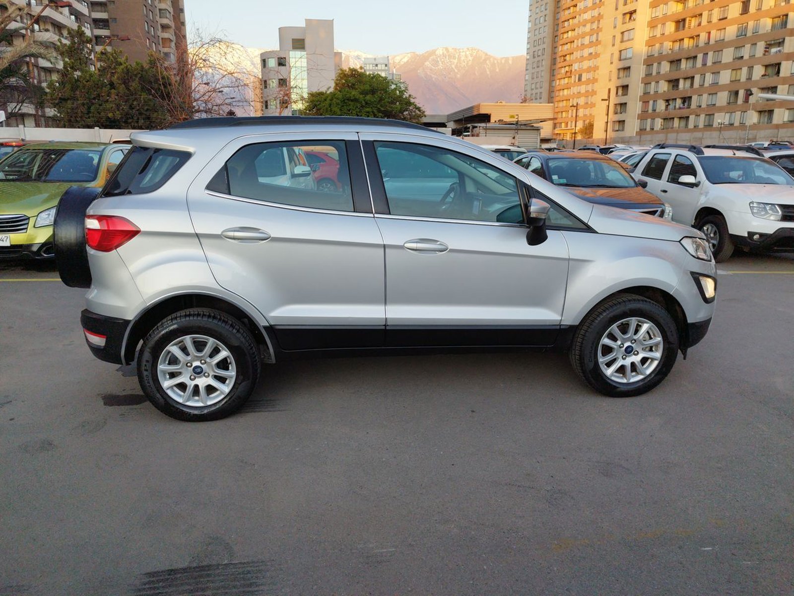 Ford ECOSPORT S 1.5 2020 - Imagen 19 de 20