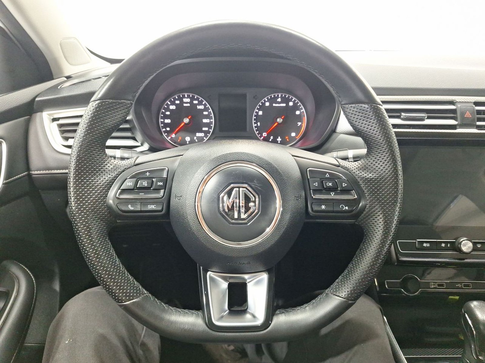 Mg 5 MG 5 1.5L CVT COM 2025 - Imagen 19 de 20