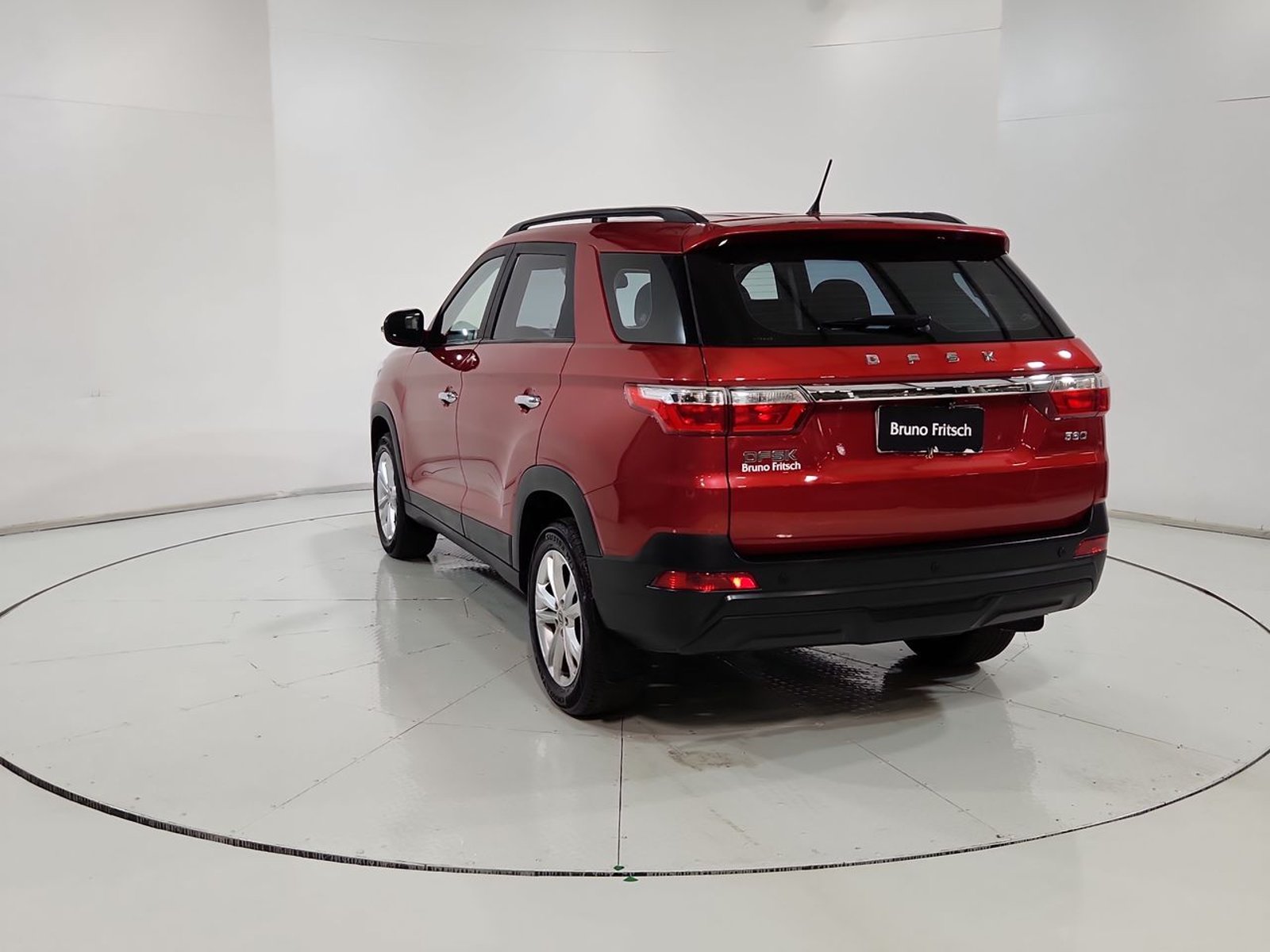 Dfsk 560 SUV 560 4X2 1.8 2023 - Imagen 8 de 20