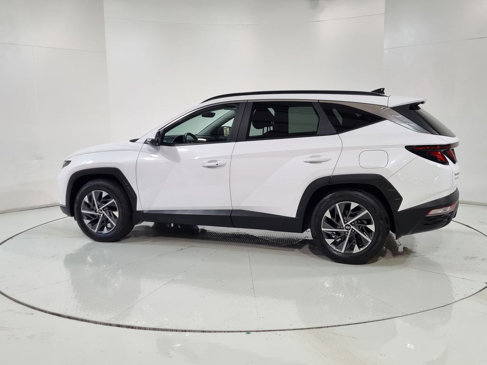 Hyundai TUCSON NX4 2.0 AUT 2024 - Imagen 6 de 20
