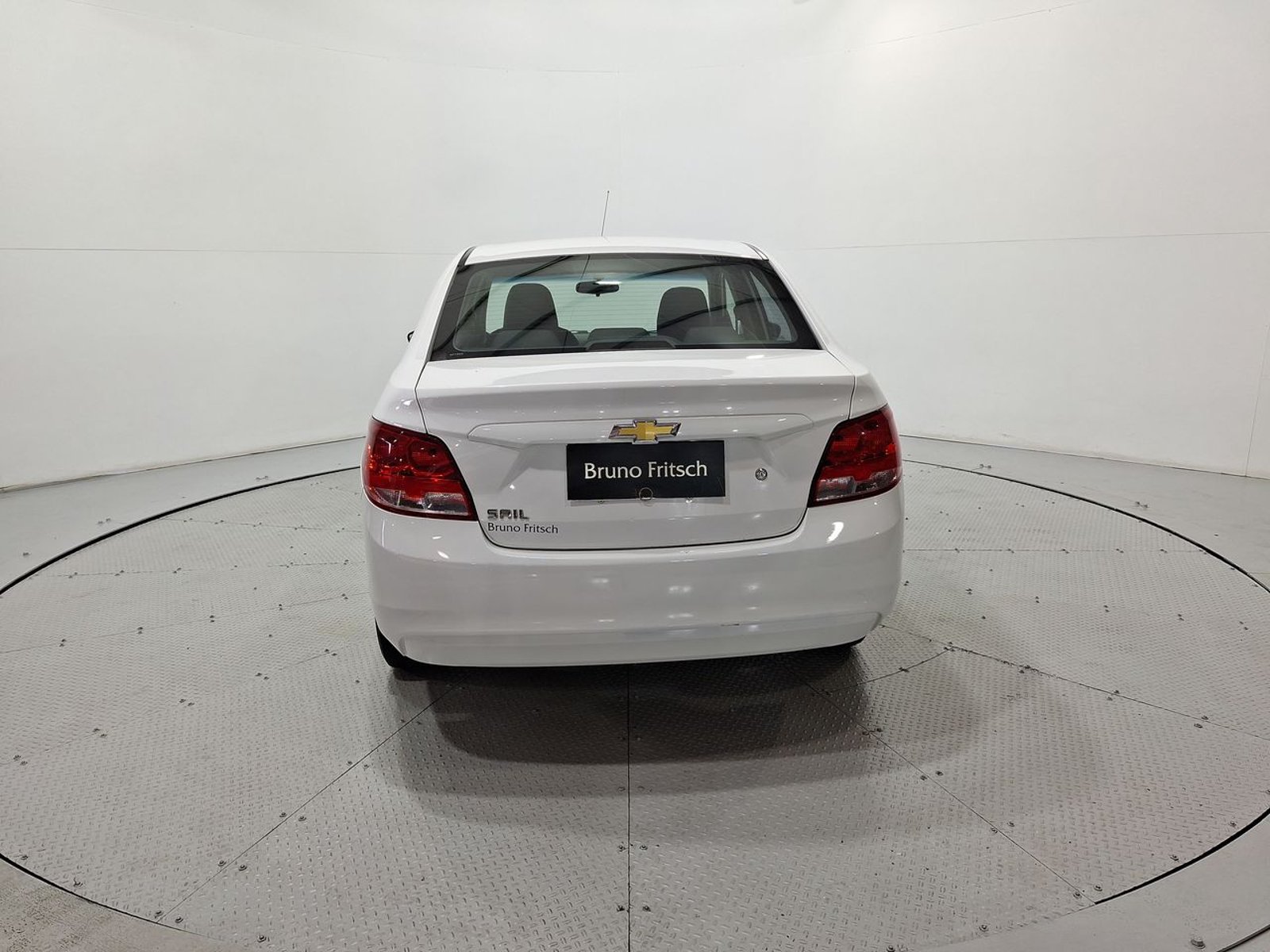 Chevrolet SAIL 1.5 2023 - Imagen 7 de 20