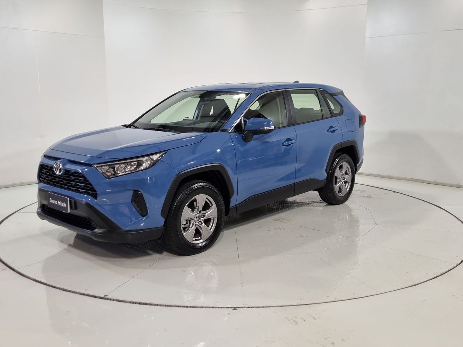 Toyota RAV4 4X2 2.0 AT 2026 - Imagen 3 de 20