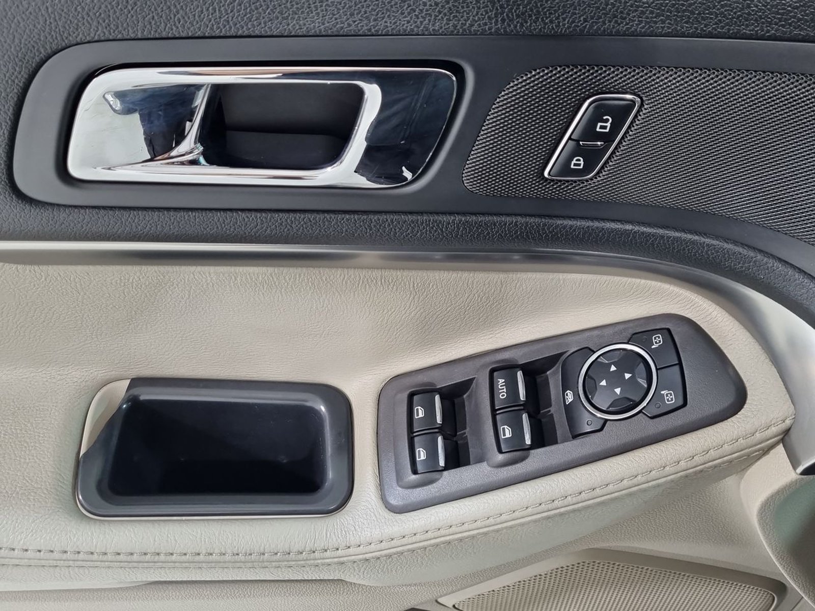 Ford EXPLORER 2.0 AUT 2014 - Imagen 20 de 20